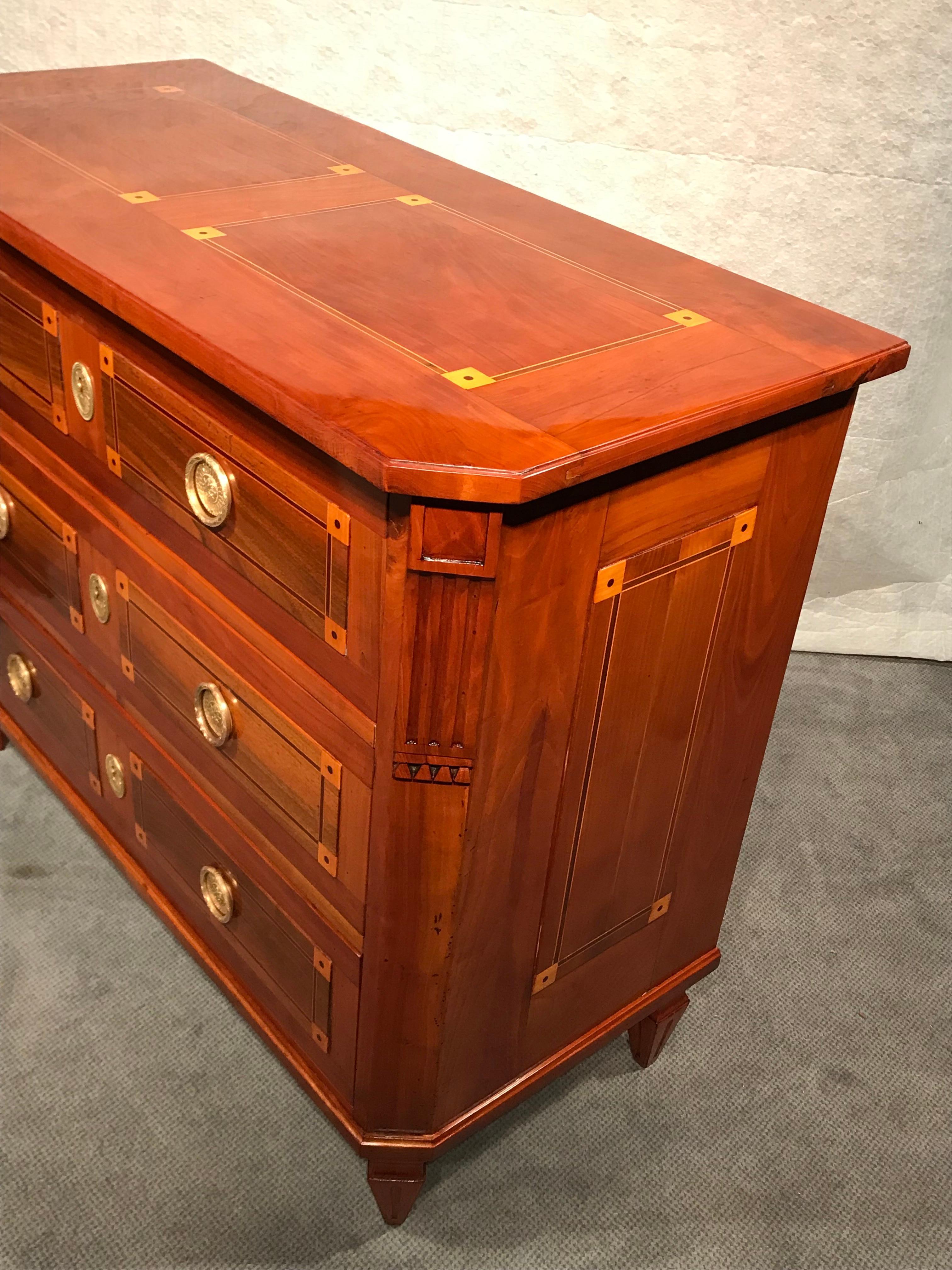 Louis XVI Chest of Drawers, South Germany 1780 In Good Condition In Belmont, MA