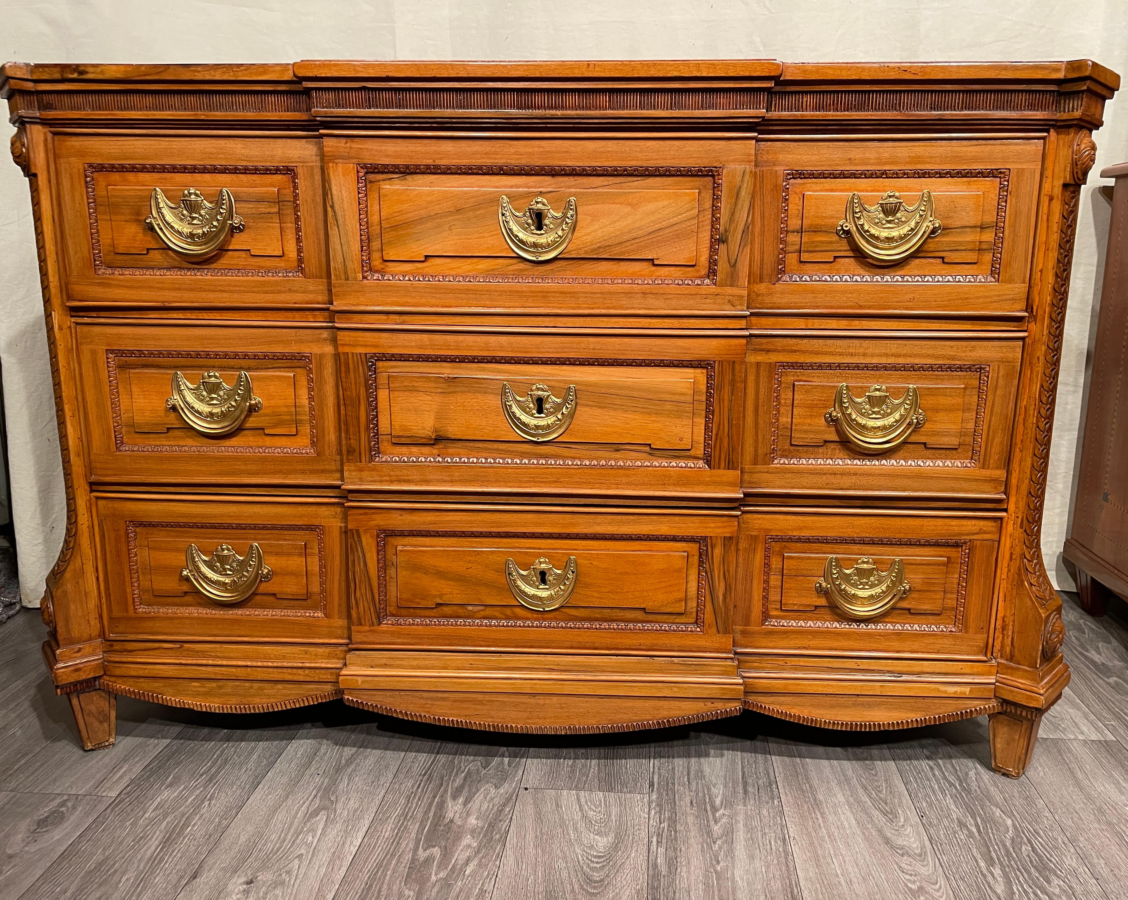 Louis XVI Chest of Drawers, South West Germany, 1780 In Good Condition For Sale In Belmont, MA