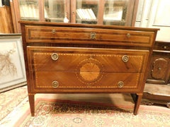 Louis XVI chest of drawers, veneered and inlaid chest of drawers, Italy