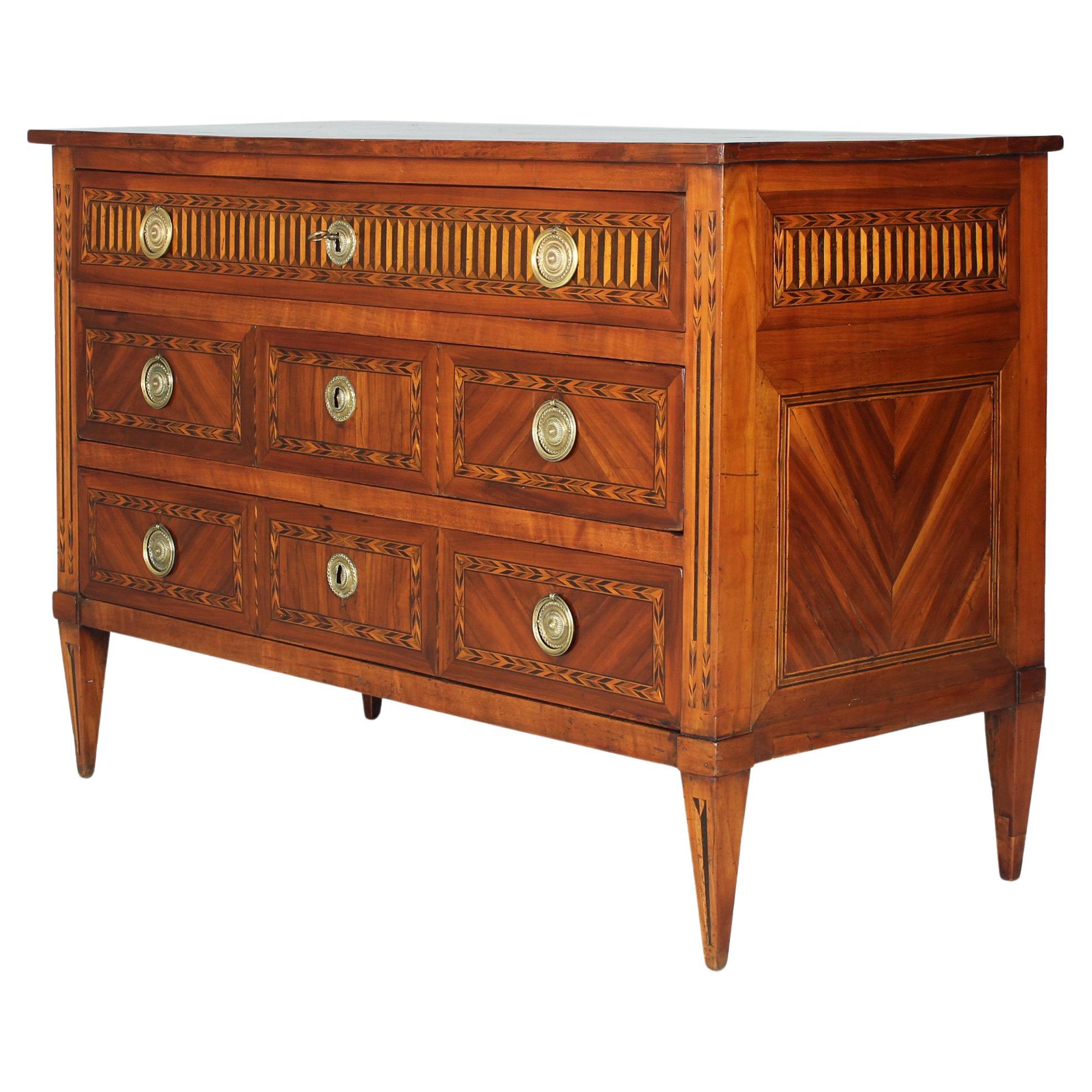 Louis XVI Chest of Drawers with Secretary Compartment, Fine Marquetry, c. 1780