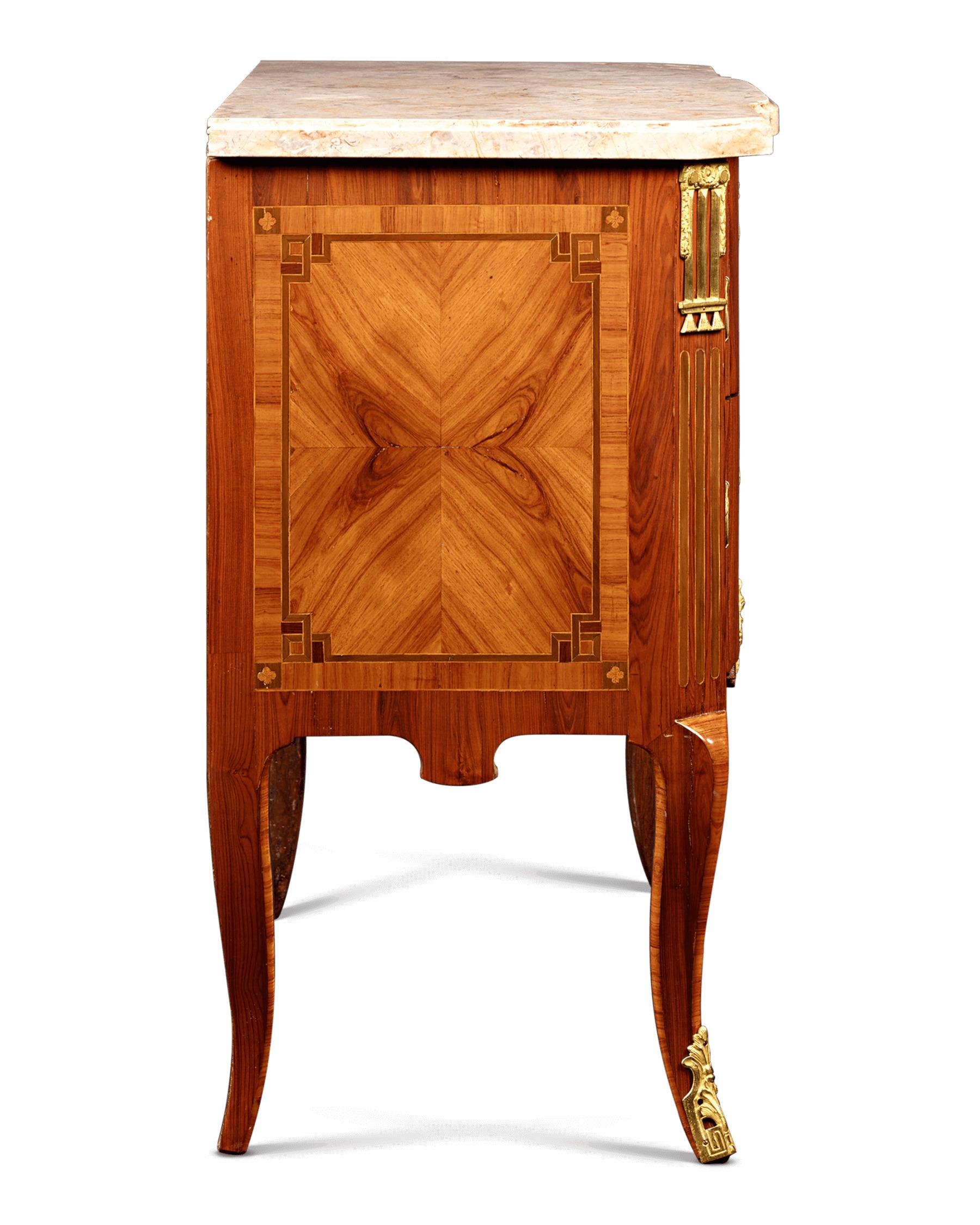 Louis XVI Commode by Pierre Roussel In Excellent Condition For Sale In New Orleans, LA