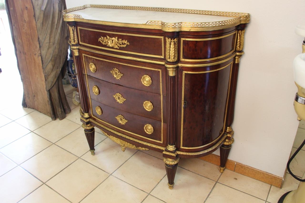 Louis XVI Commode From The House Sormani For Sale 5