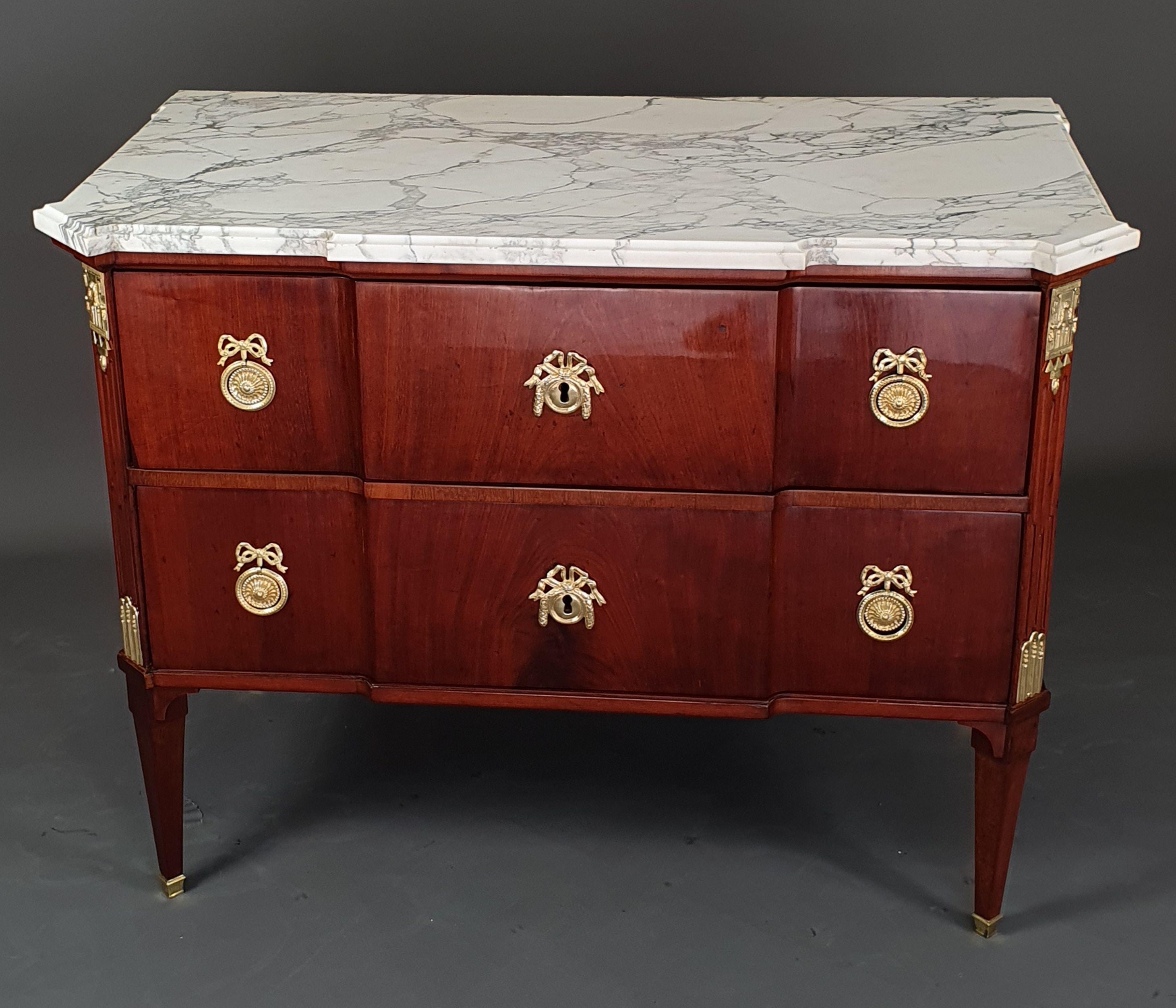 French Louis XVI Commode in Mahogany For Sale