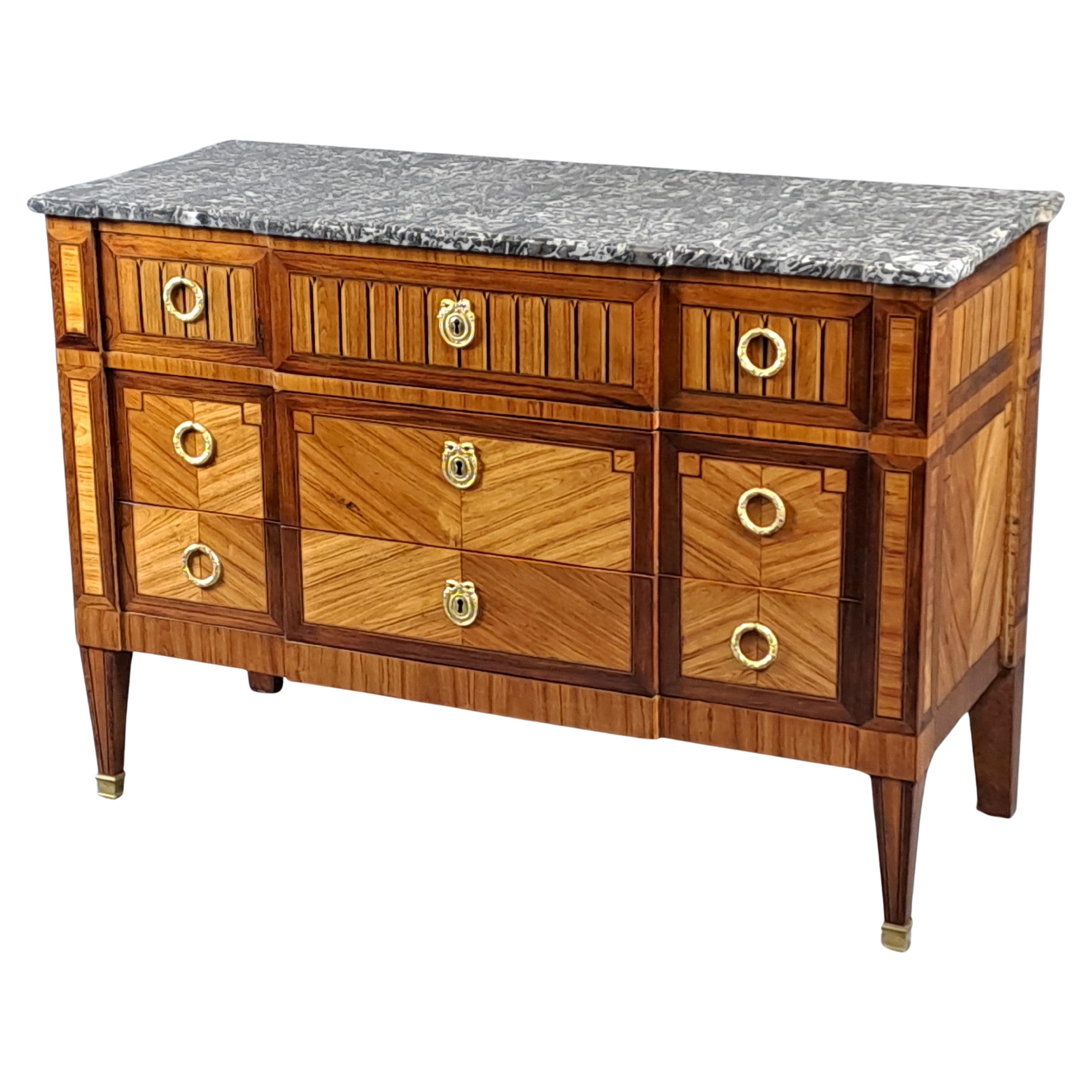 Louis XVI Commode With Projecting Sides, In Rosewood Marquetry And Gilt Bronze For Sale