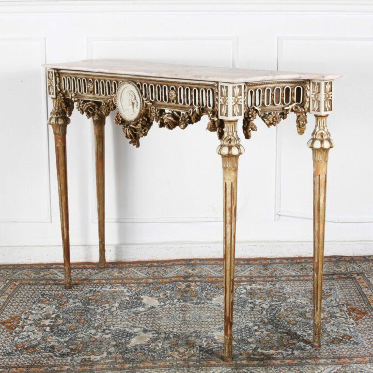 Louis XVI Console Table with Porcelain Cameo In Good Condition In Vancouver, British Columbia