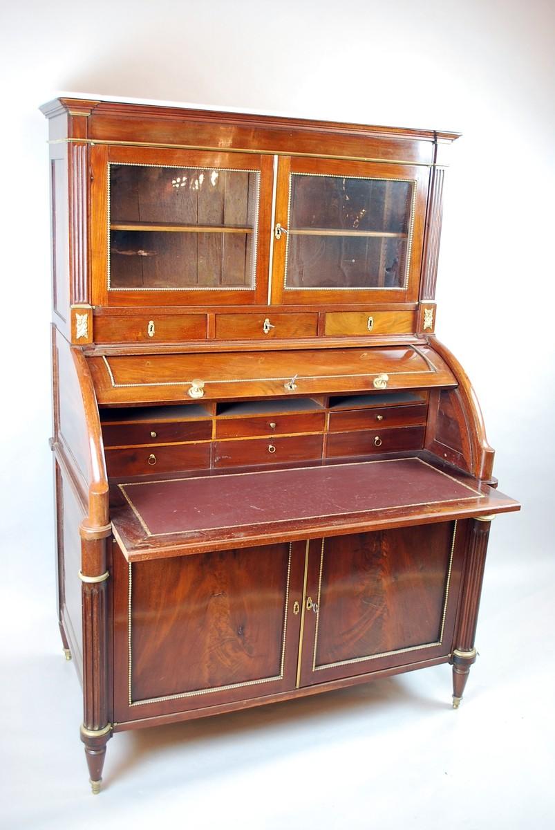 Louis XVI Cylinder Secretary In Fair Condition For Sale In Brussels, BE