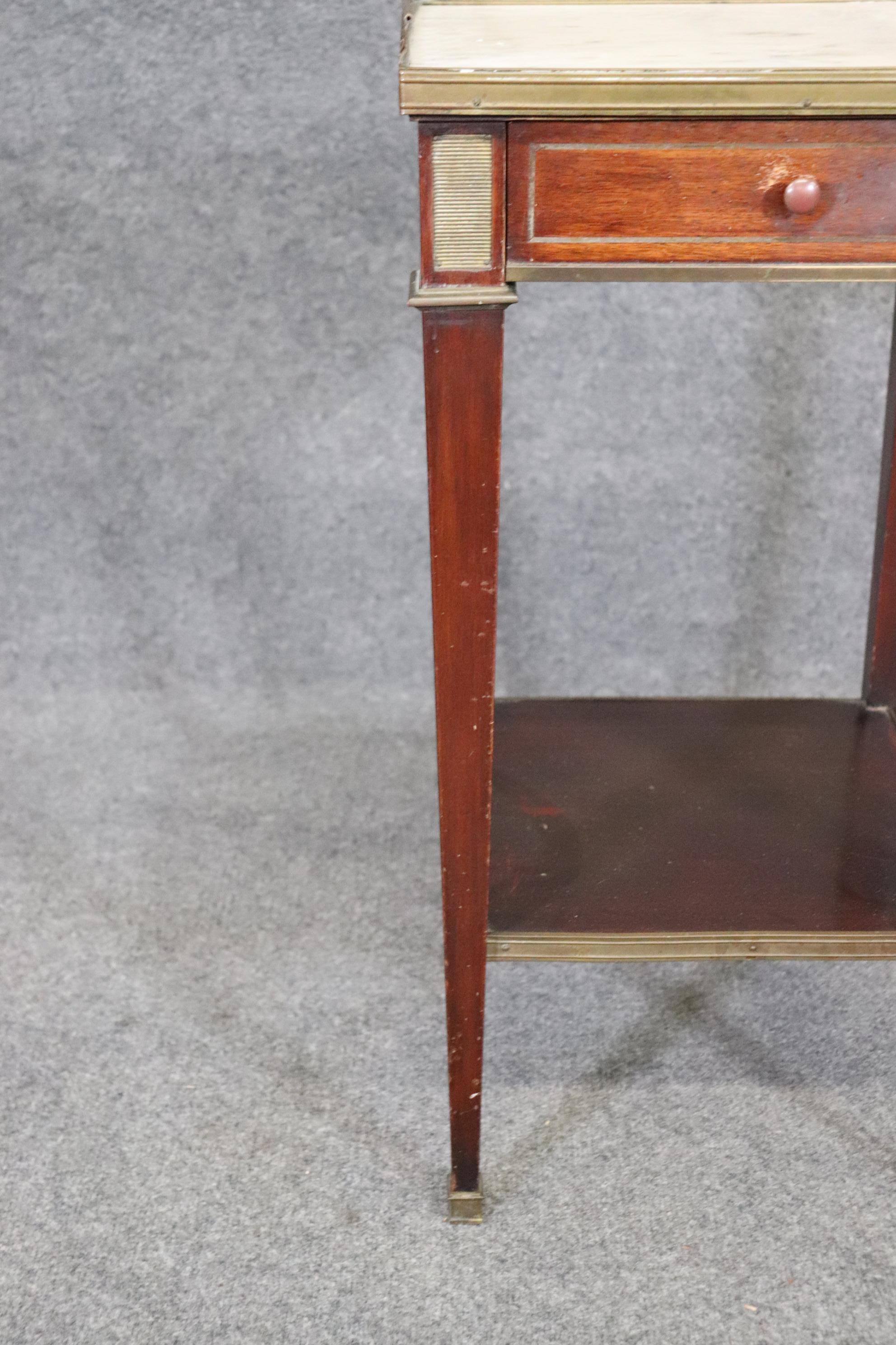 Support de style Directoire français Louis XVI en acajou et marbre, vers 1910 en vente 5