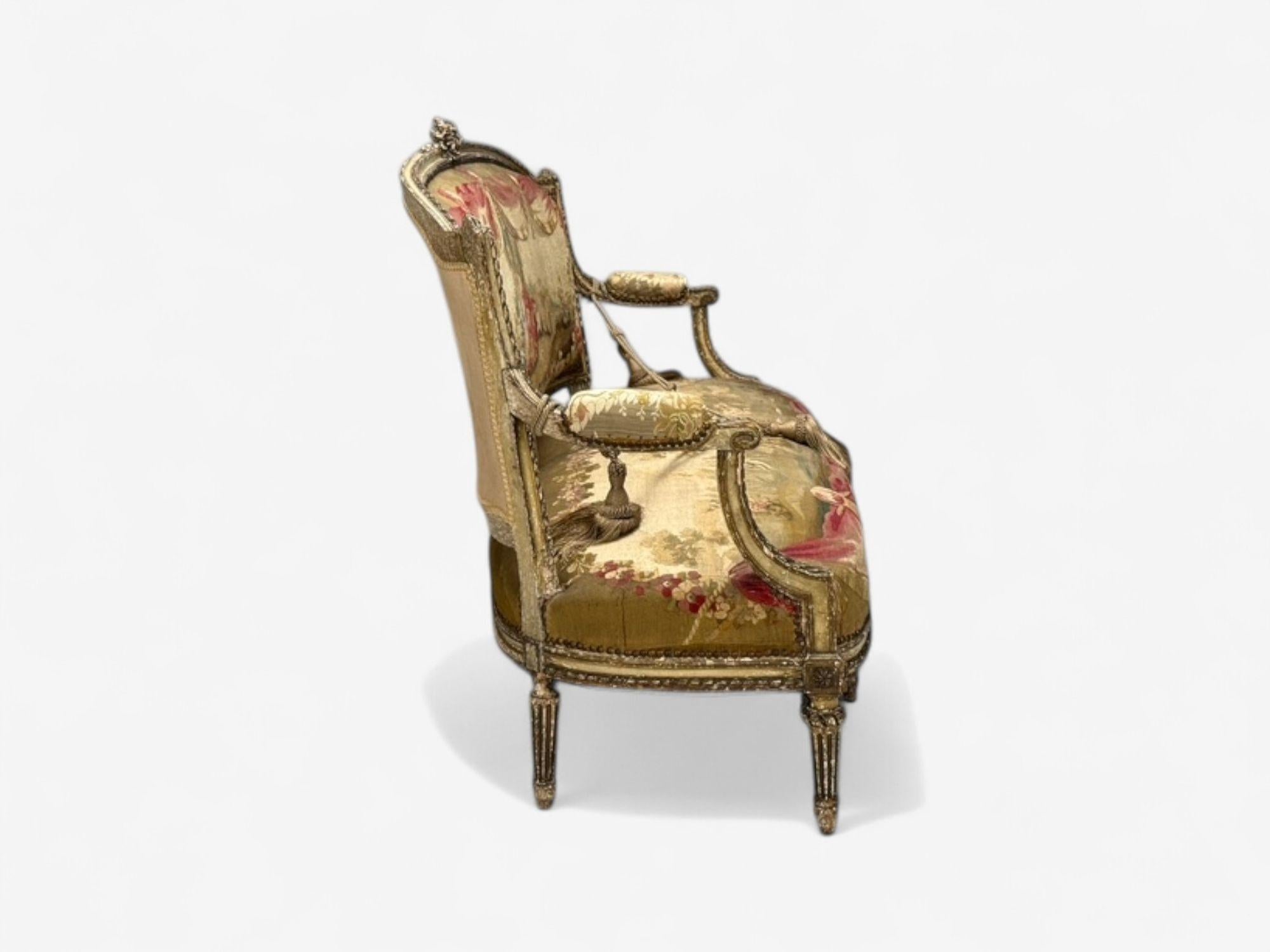 Louis XVI, Wood Distressed, Tapestry, Sofa, France, C.I.C. en vente 5