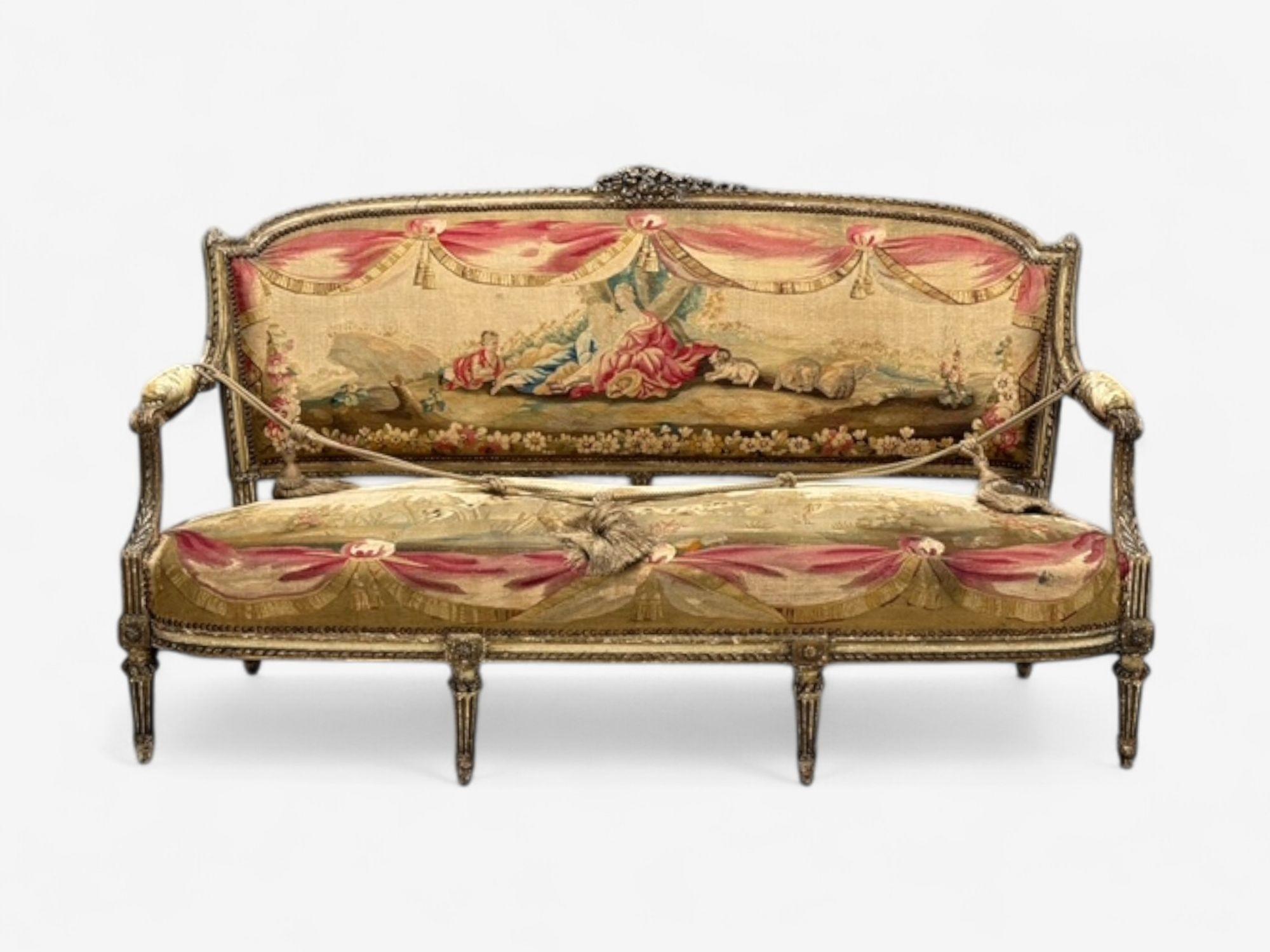 Louis XVI, Wood Distressed, Tapestry, Sofa, France, C.I.C.

Canapé en bois sculpté et tapisserie, fortement peint, conçu et produit en France dans la seconde moitié du XIXe siècle.

Bois, tapisserie ; France, fin du 19e s.

Hauteur : 40 pouces,