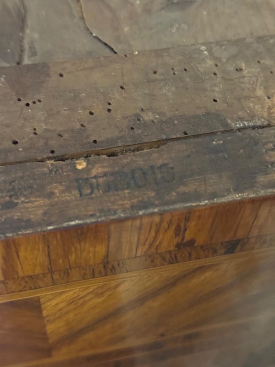 Secrétaire à abattant Louis XVI en placage de bois de rose et de bois de violette, XVIIIe siècle en vente 3