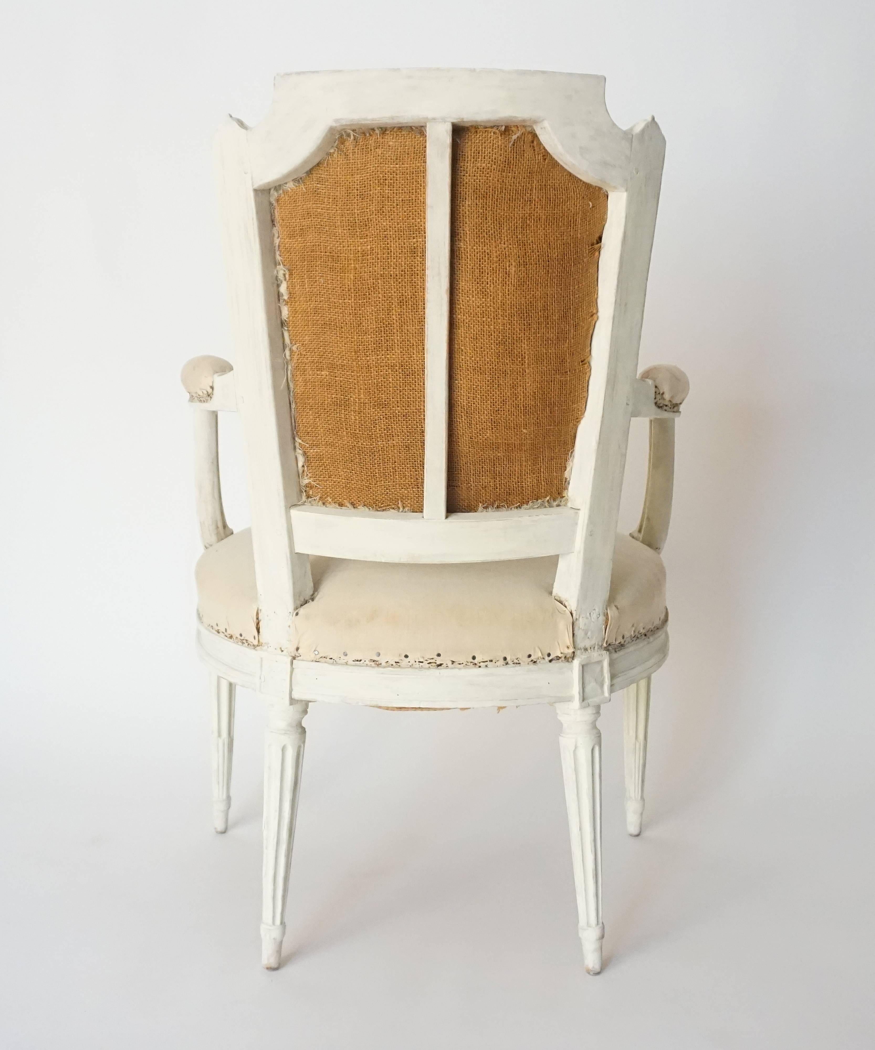 Louis XVI Fauteuil or Armchair in Original Paint, Stamped, France, circa 1780 In Good Condition In Kinderhook, NY