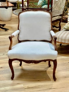 Louis XVI Fauteuil, Newly Upholstered in Linen