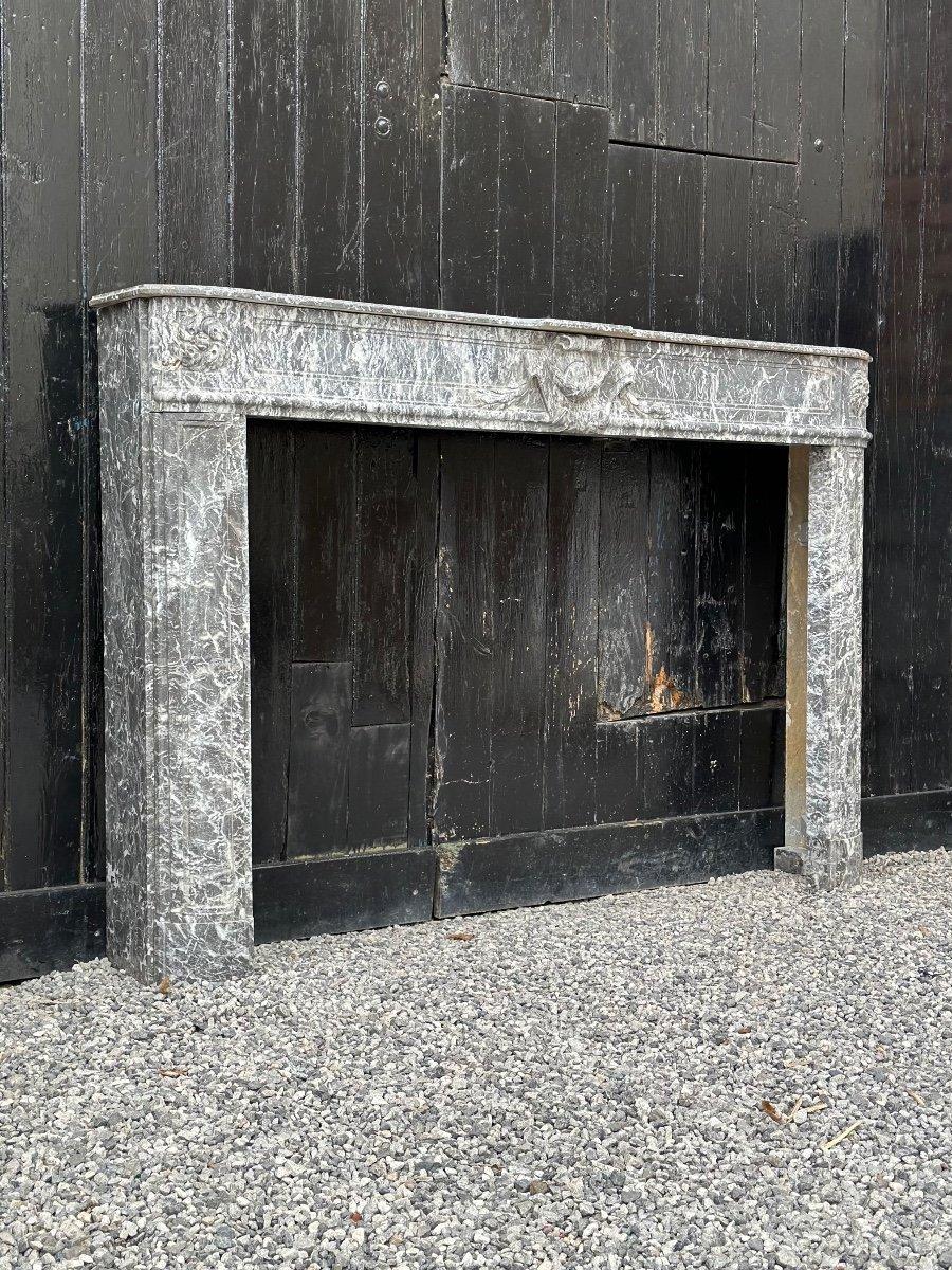 Louis XVI Fireplace In Gray Marble Saint Anne, Eighteenth Century For Sale 3