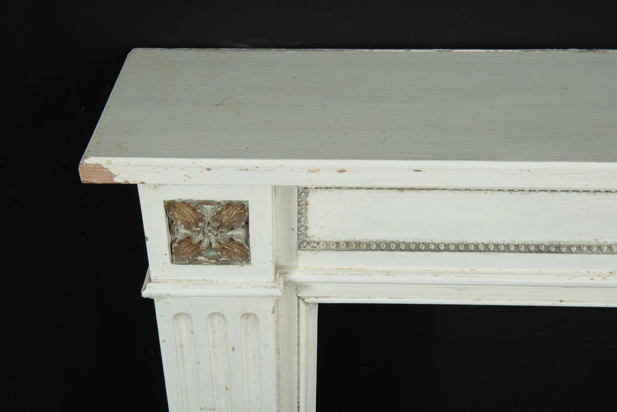 Louis XVI Fireplace Mantel in Wood For Sale 4