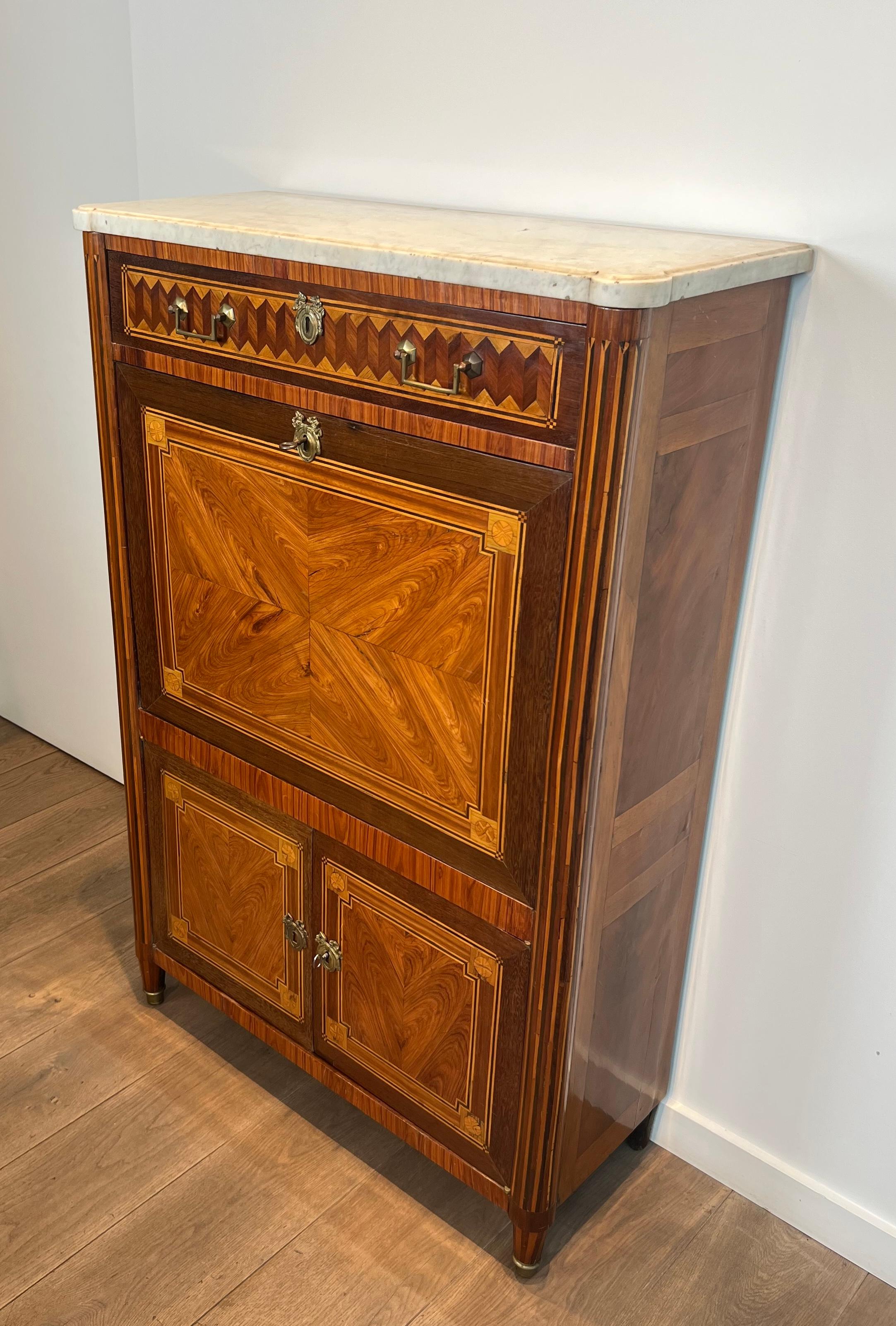 Segretaria pieghevole Luigi XVI in intarsio e marmo di Carrara in vendita 6