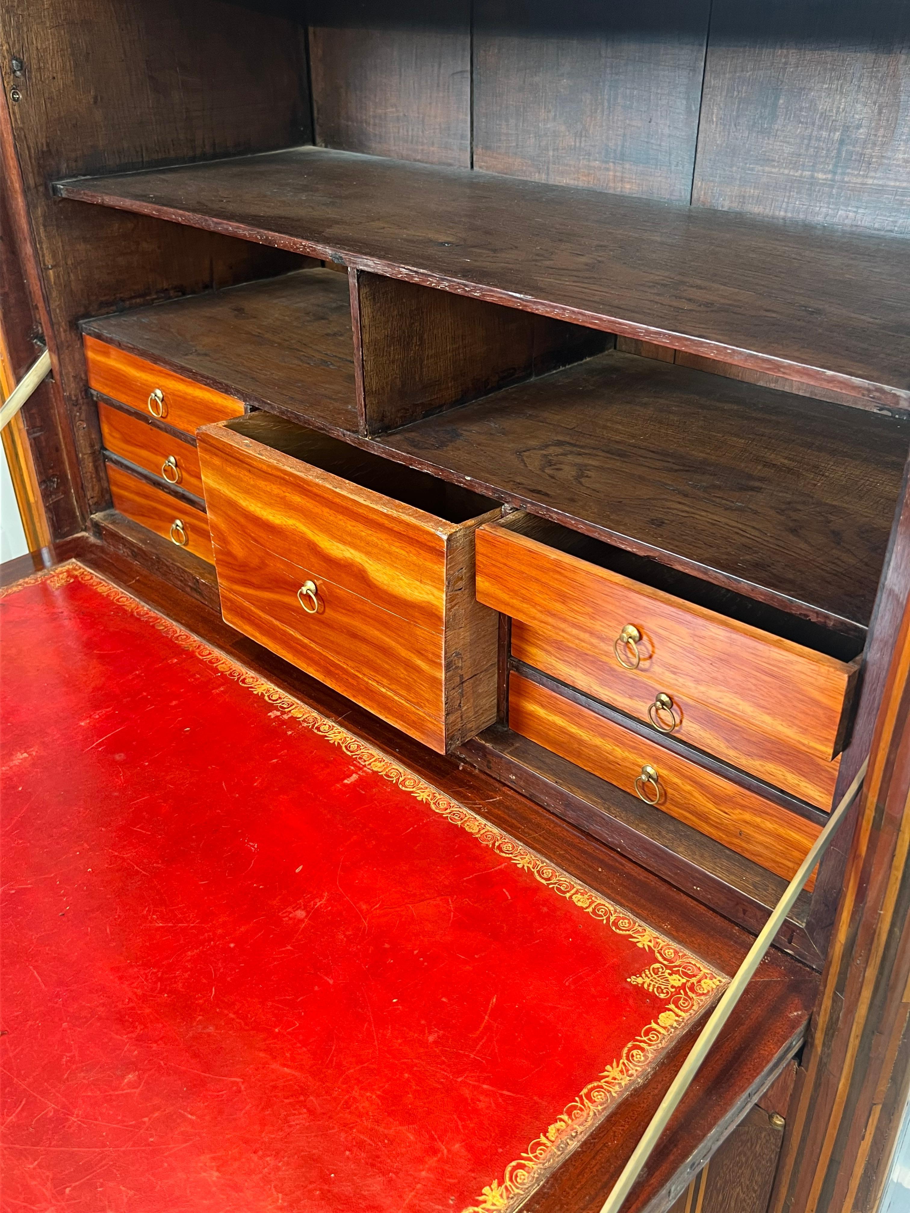 Segretaria pieghevole Luigi XVI in intarsio e marmo di Carrara in vendita 10