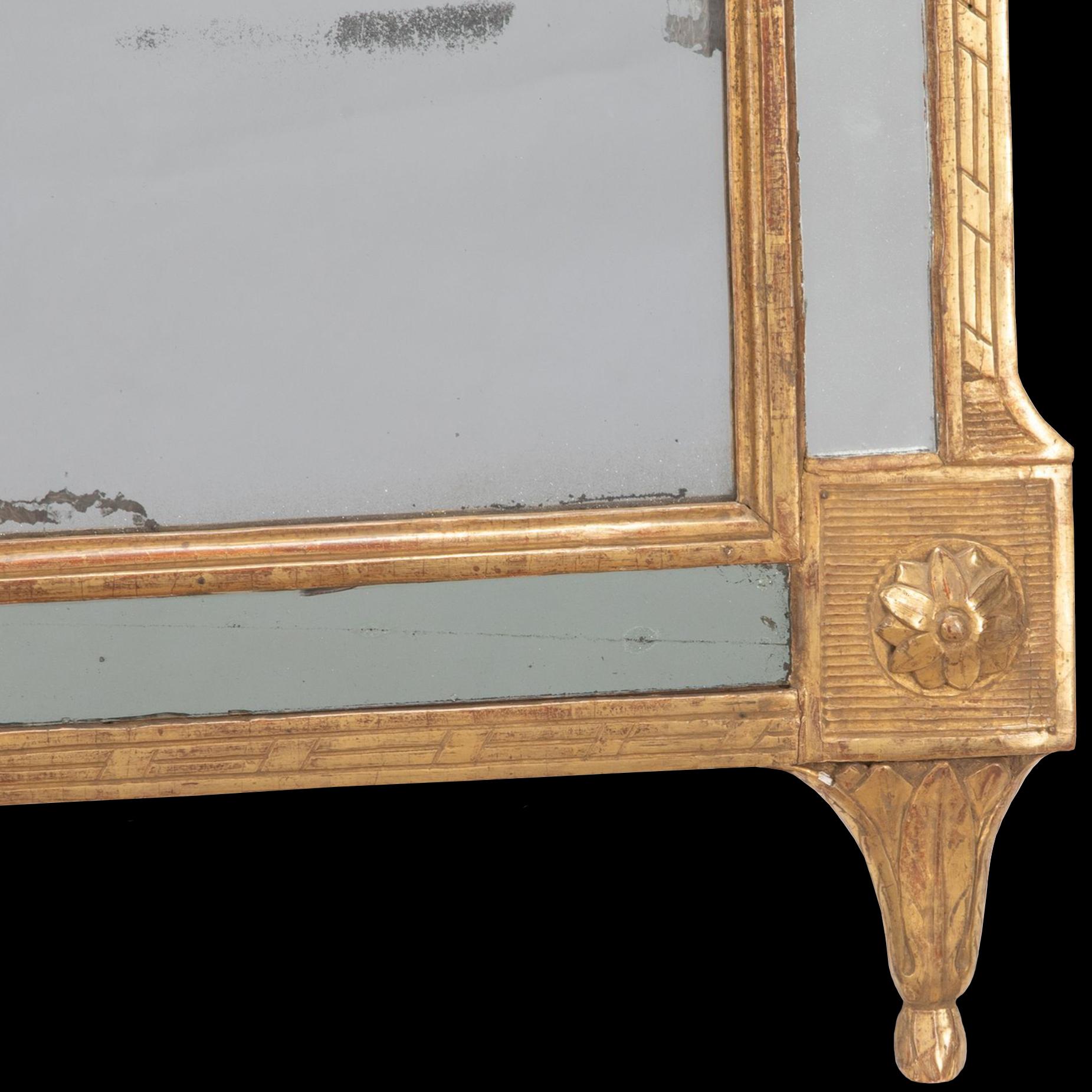 Louis XVI French 18th Century Gilded Mirror In Good Condition In London, GB