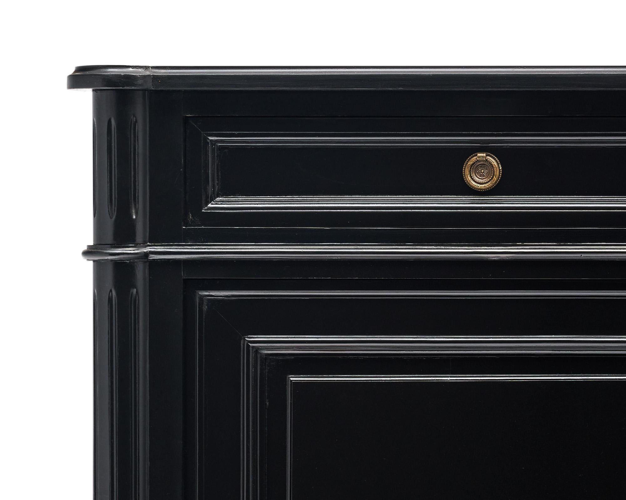 Début du 20ème siècle Buffet d'antiquités français Louis XVI en vente