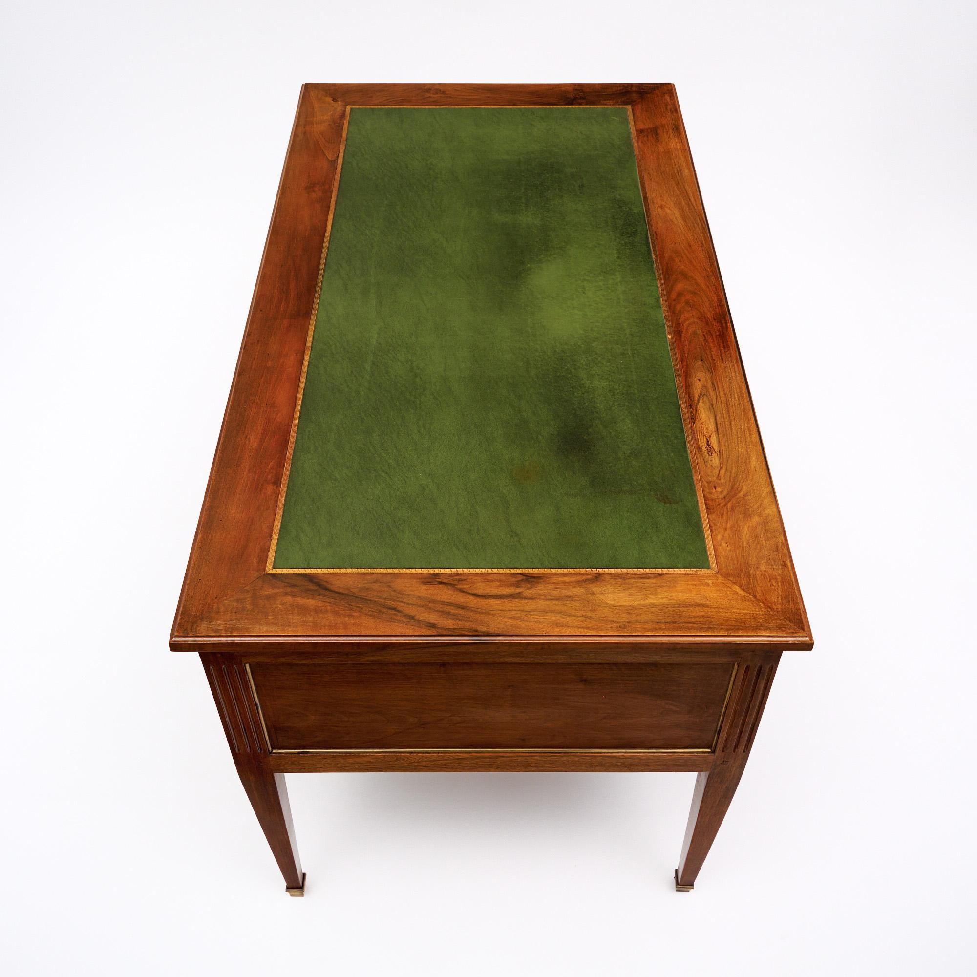 Louis XVI French Antique Writing Desk For Sale 2