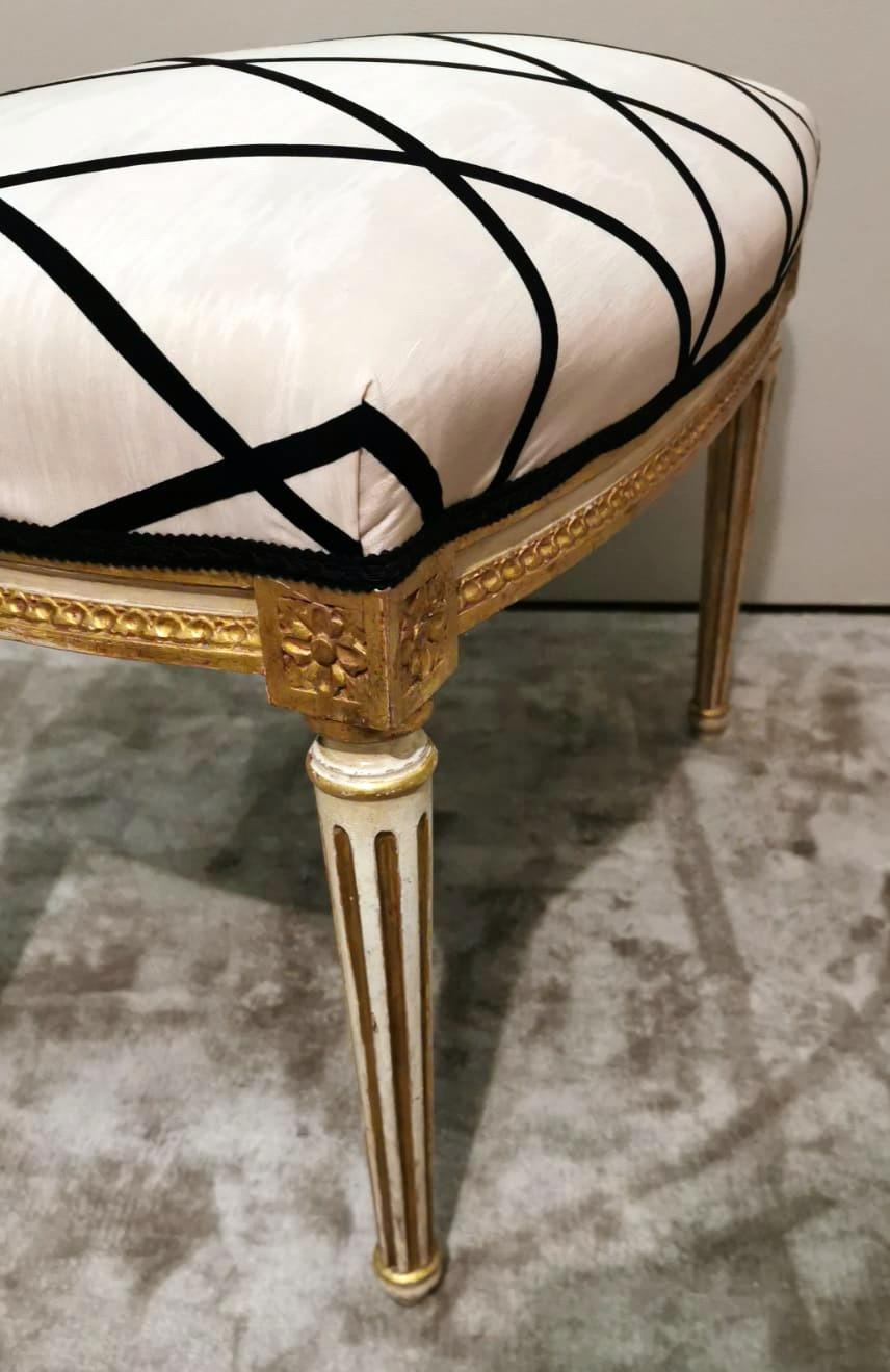 Louis XVI French Bench In Gold Leaf Wood And Dedar Fabric For Sale 9