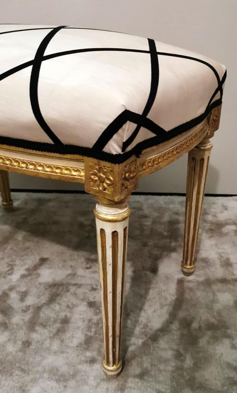 Louis XVI French Bench In Gold Leaf Wood And Dedar Fabric For Sale 11