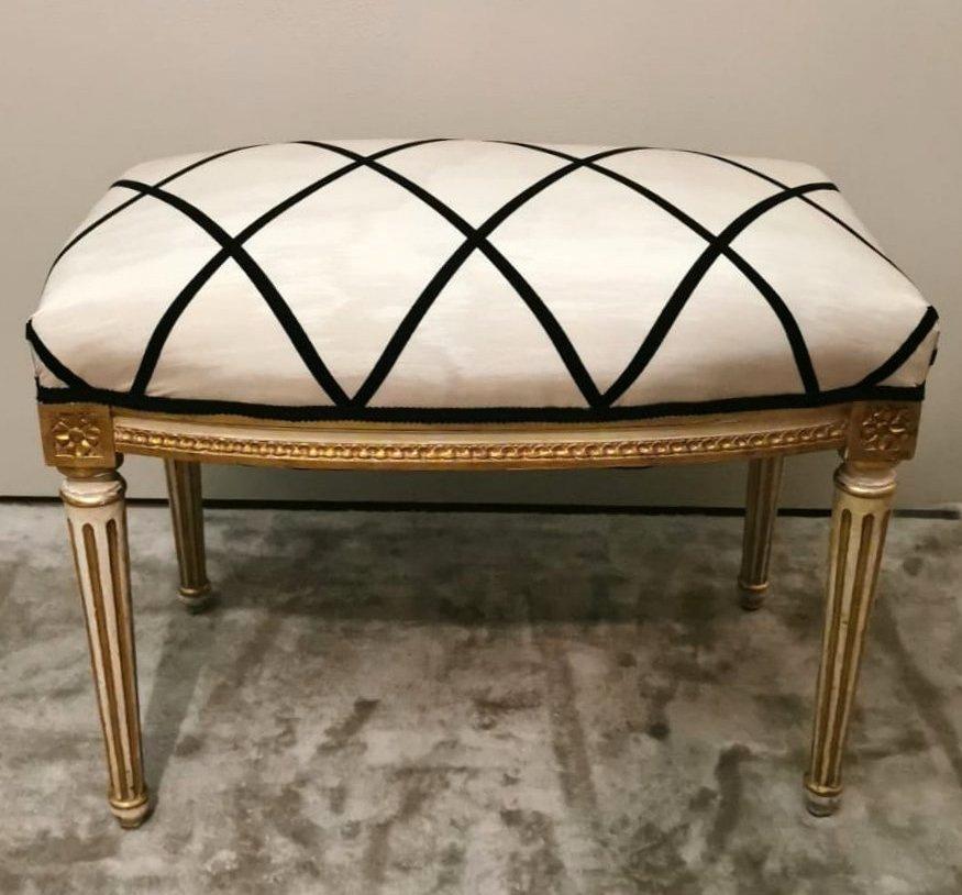 Gilt Louis XVI French Bench In Gold Leaf Wood And Dedar Fabric For Sale