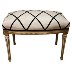 Used Louis XVI French Bench In Gold Leaf Wood And Dedar Fabric