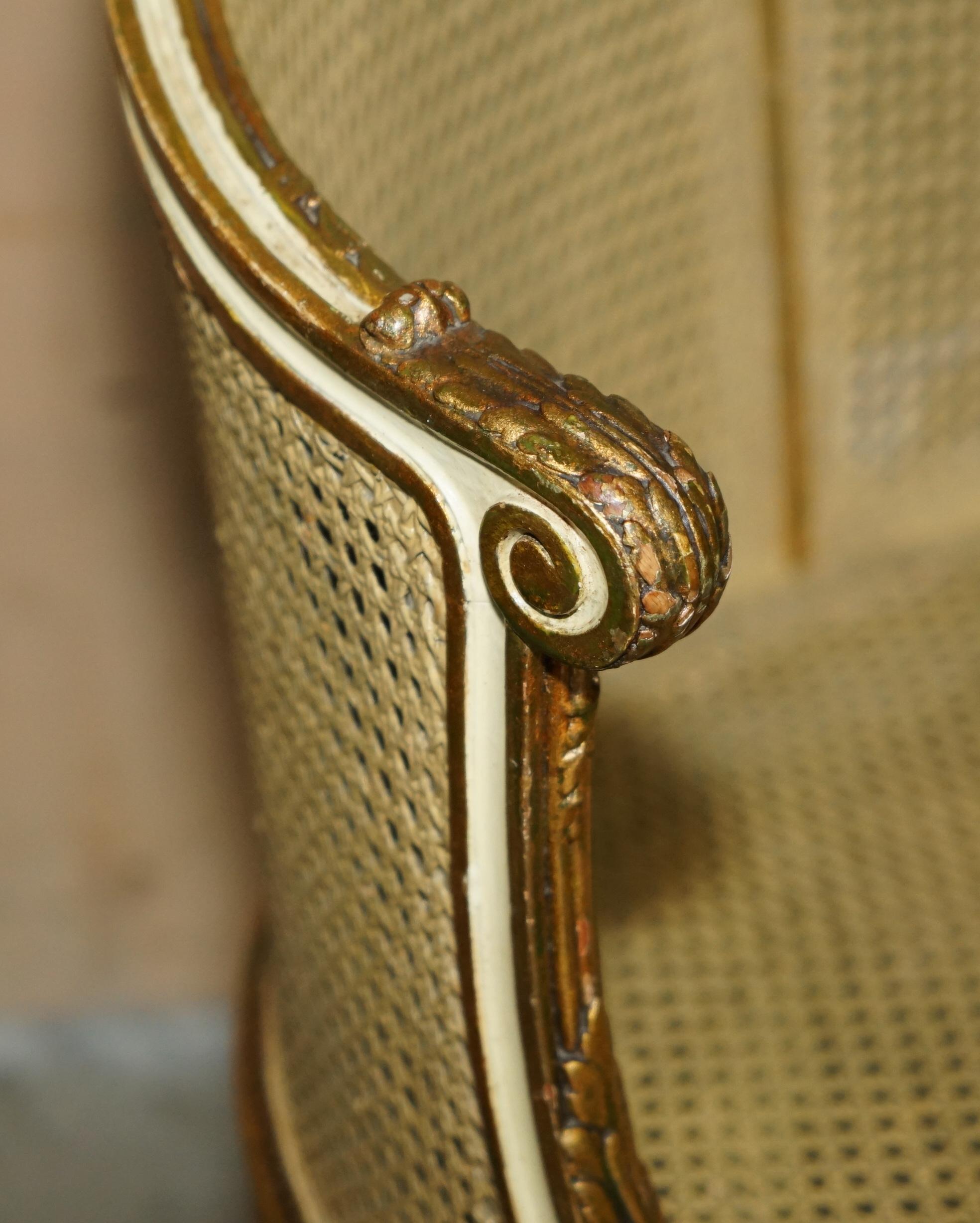 LOUIS XVI FRENCH CARVED GiLTWOOD DOUBLE CANED BERGERE SETTEE SOFA WINDOW SEAT For Sale 2