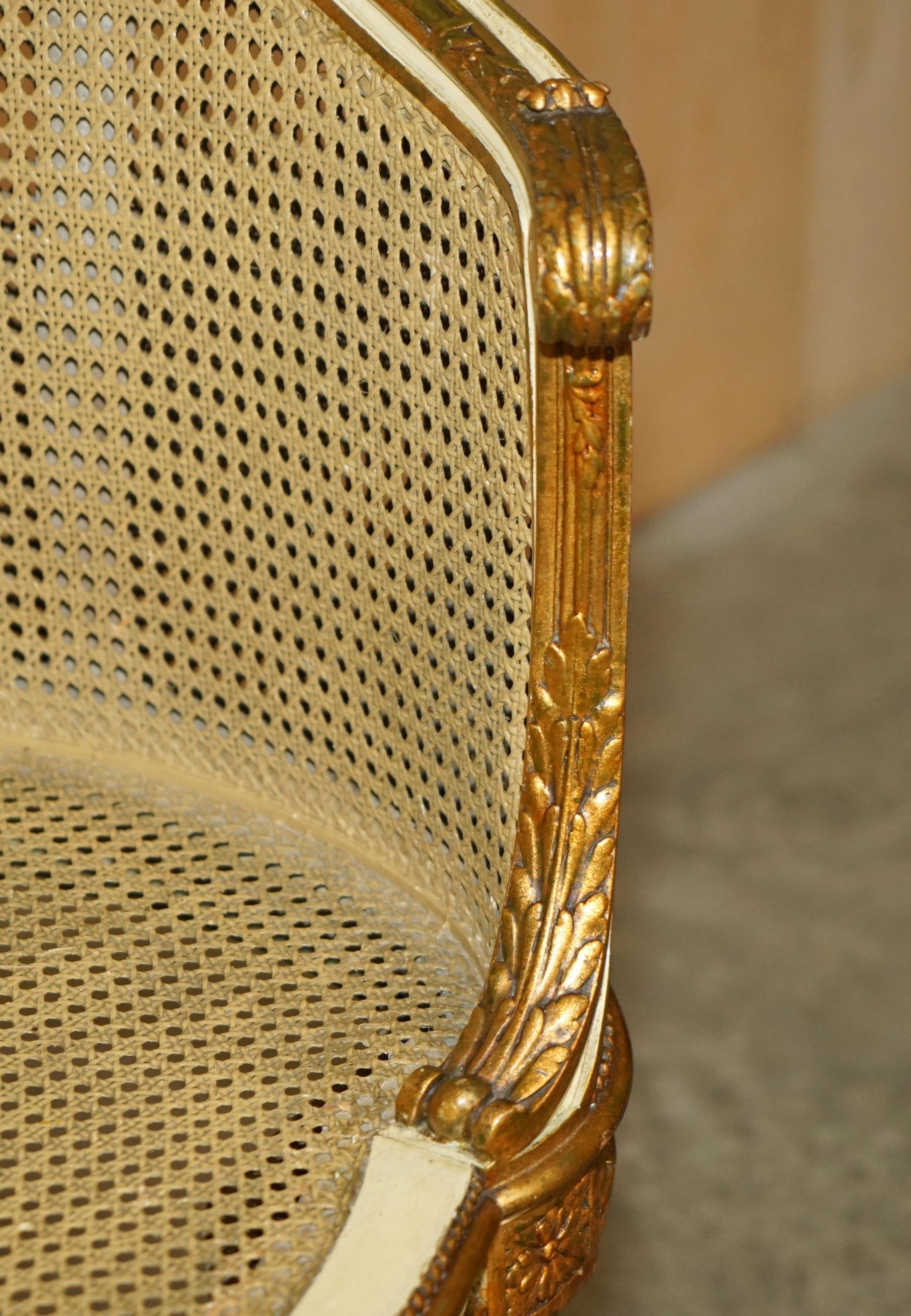 LOUIS XVI FRENCH CARVED GiLTWOOD DOUBLE CANED BERGERE SETTEE SOFA WINDOW SEAT For Sale 5
