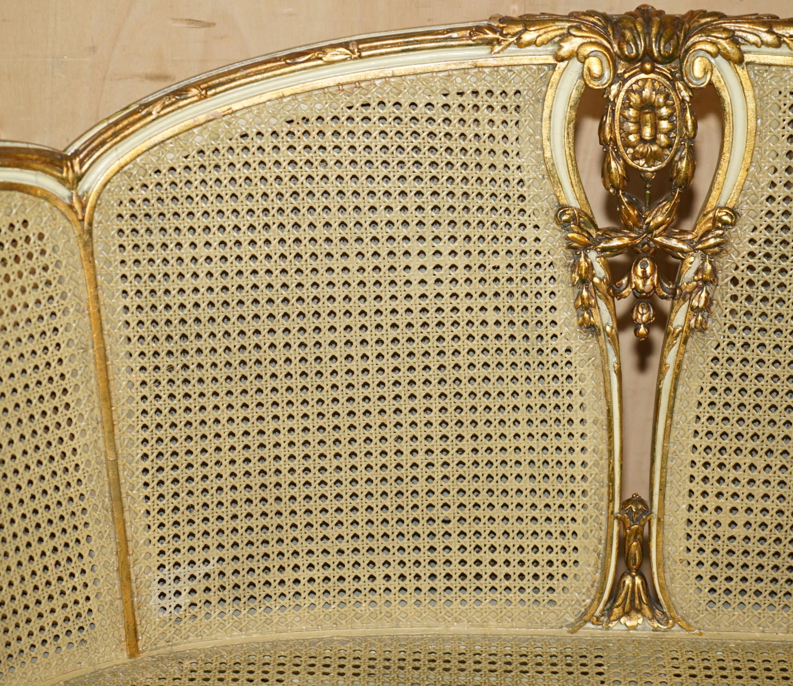 European LOUIS XVI FRENCH CARVED GiLTWOOD DOUBLE CANED BERGERE SETTEE SOFA WINDOW SEAT For Sale