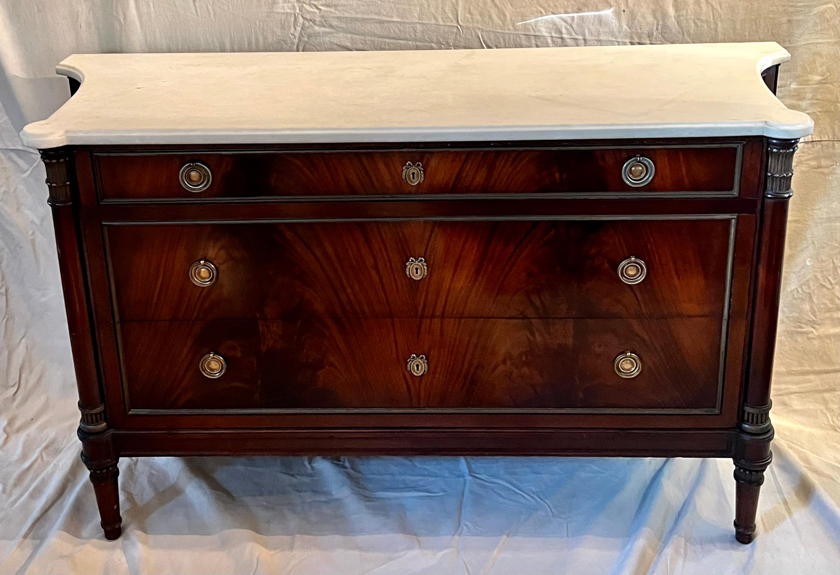 Louis XVI French Chest of Drawers or Commode with Statuary Marble Top For Sale 2