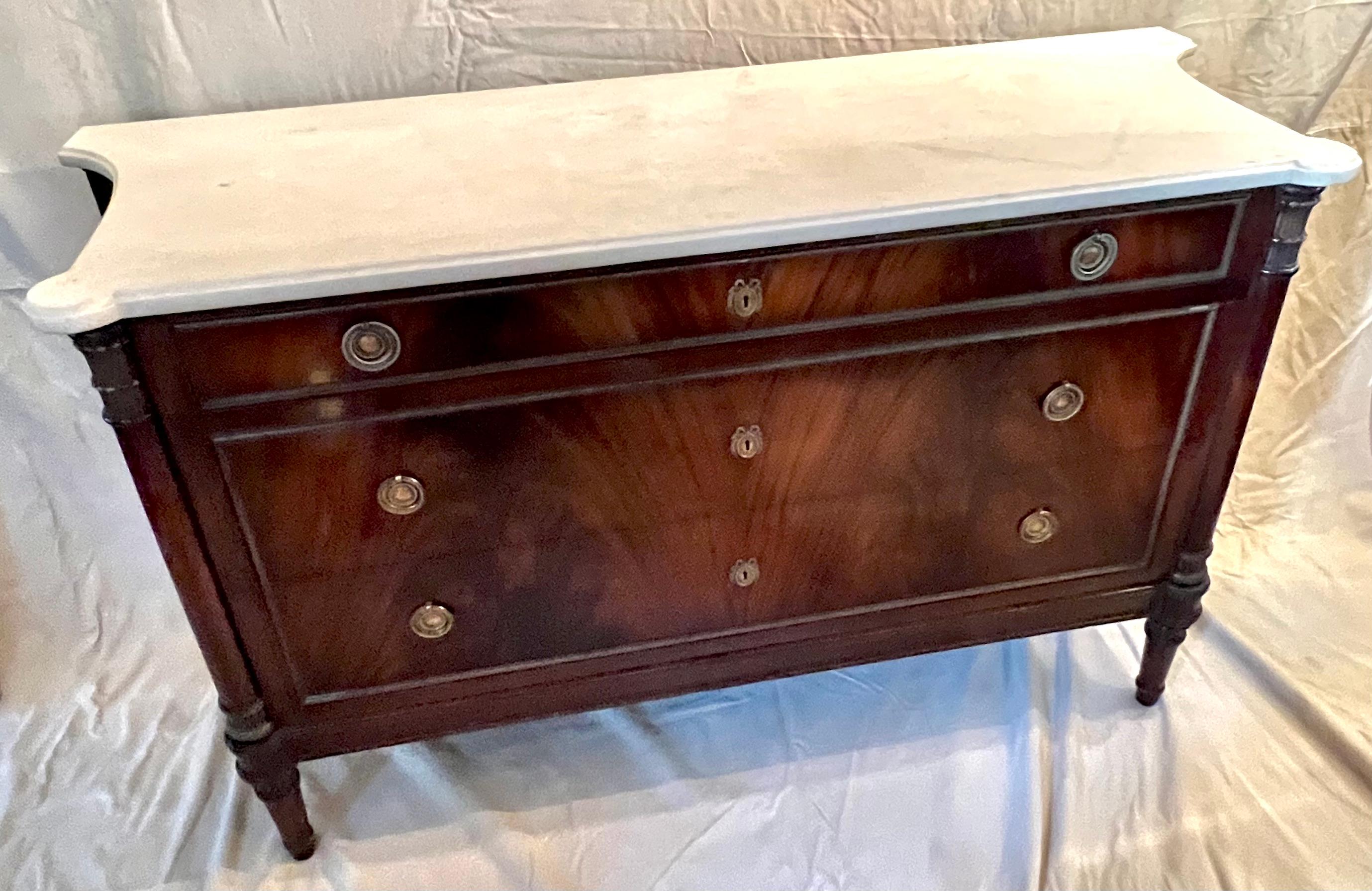 Louis XVI French Chest of Drawers or Commode with Statuary Marble Top For Sale 4