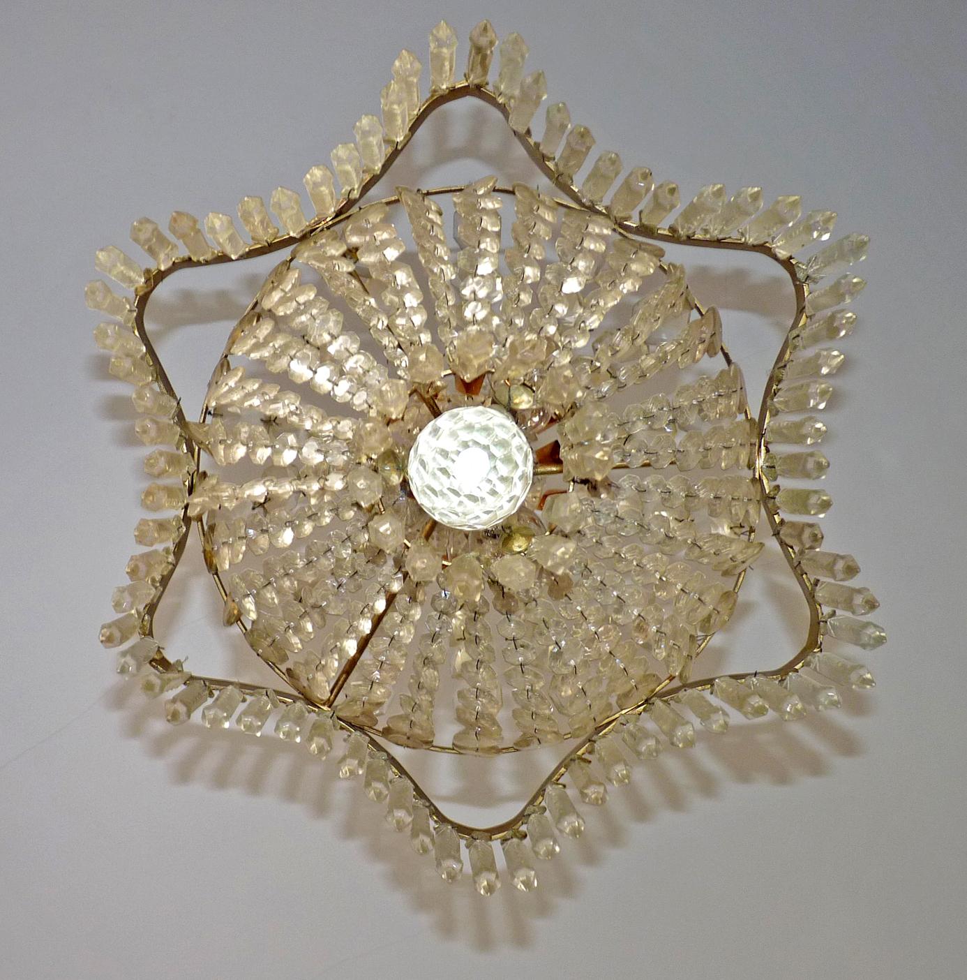 Doré Lustre Empire Louis XVI en forme de panier en cristal taillé en ambre et bronze doré, vers 1920 en vente