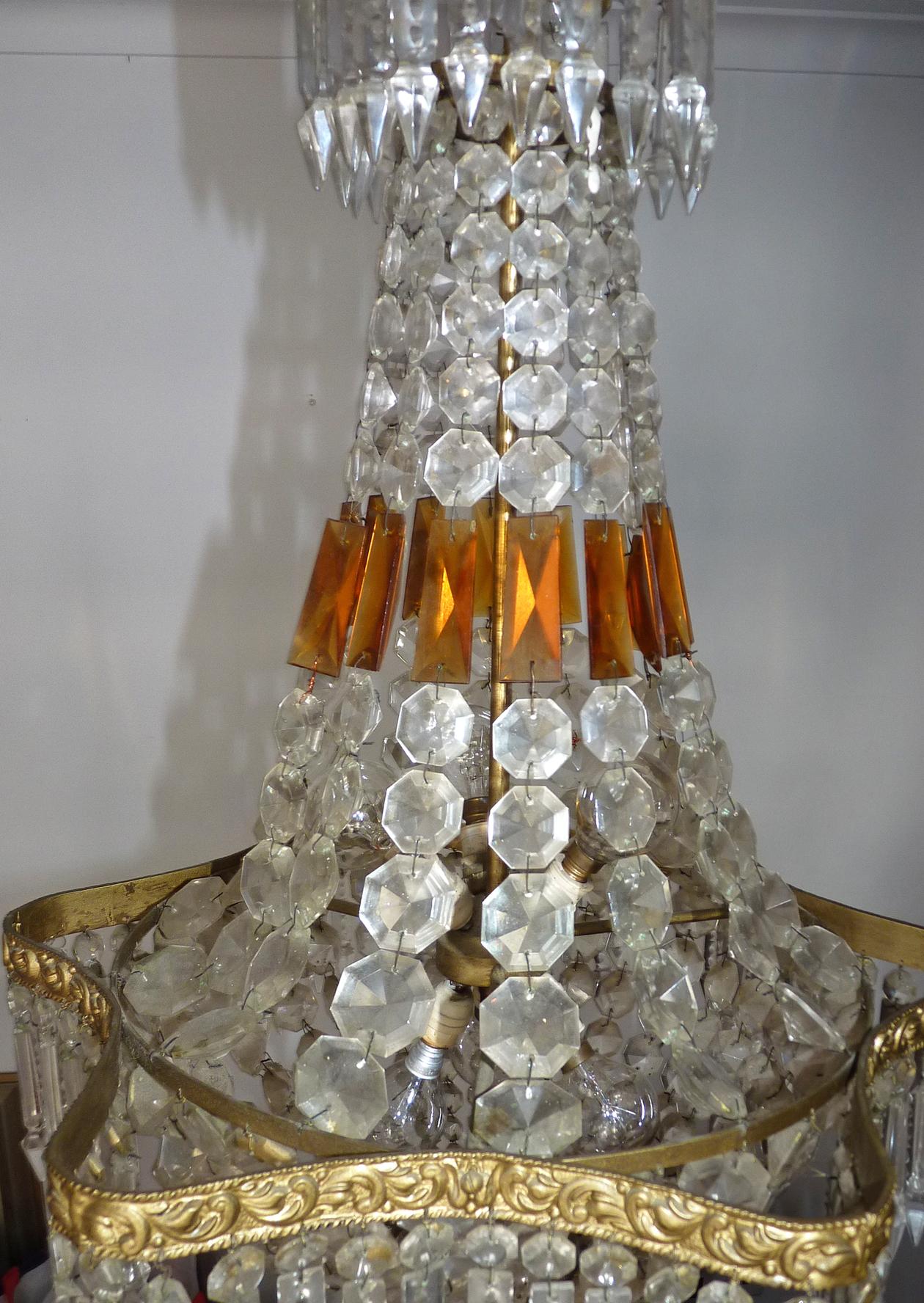 20th Century Louis XVI Empire Amber Cut Crystal Basket and Gilt Bronze Chandelier, circa 1920 For Sale