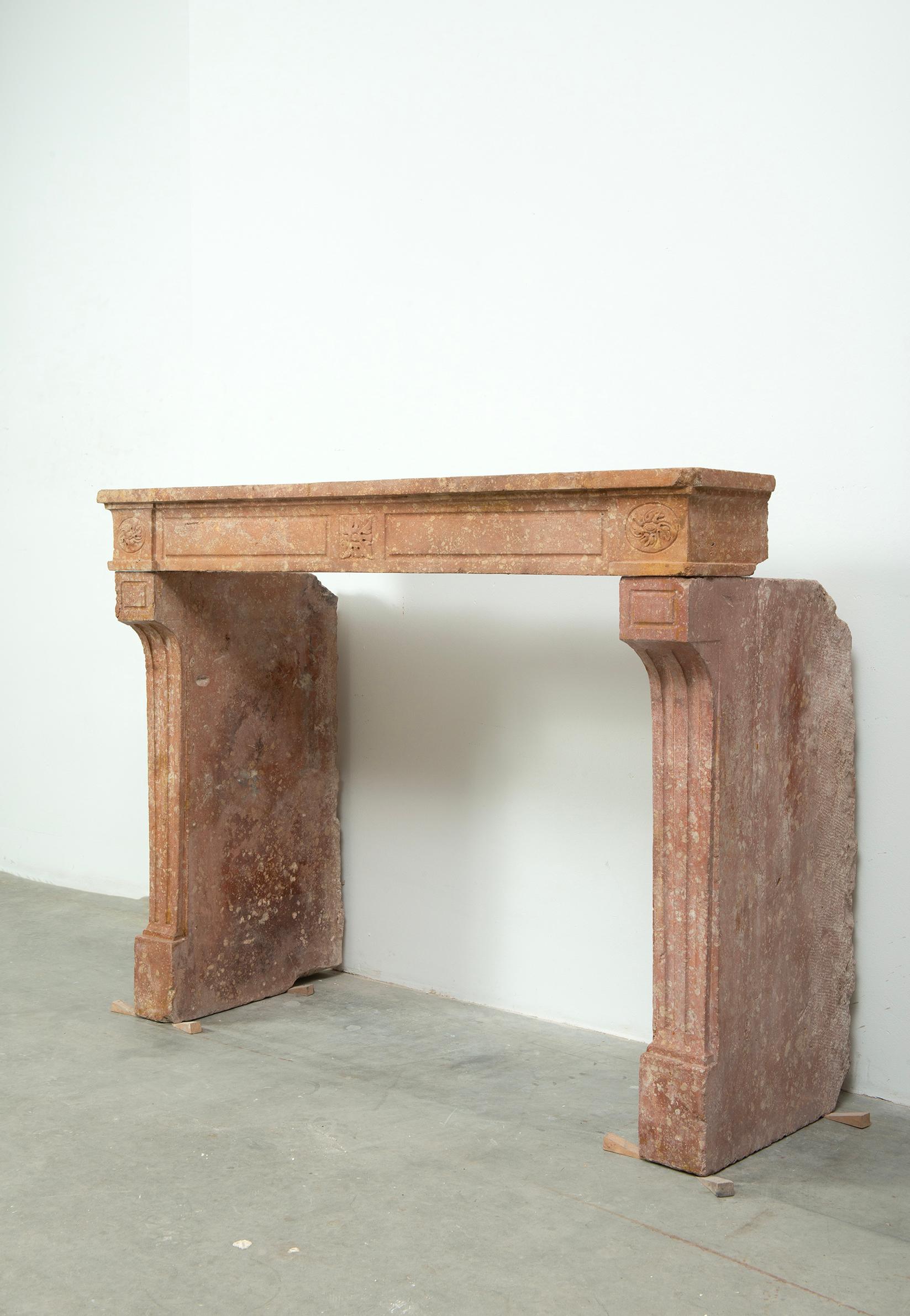 Louis XVI French Fireplace in Rare Rose Limestone For Sale 1