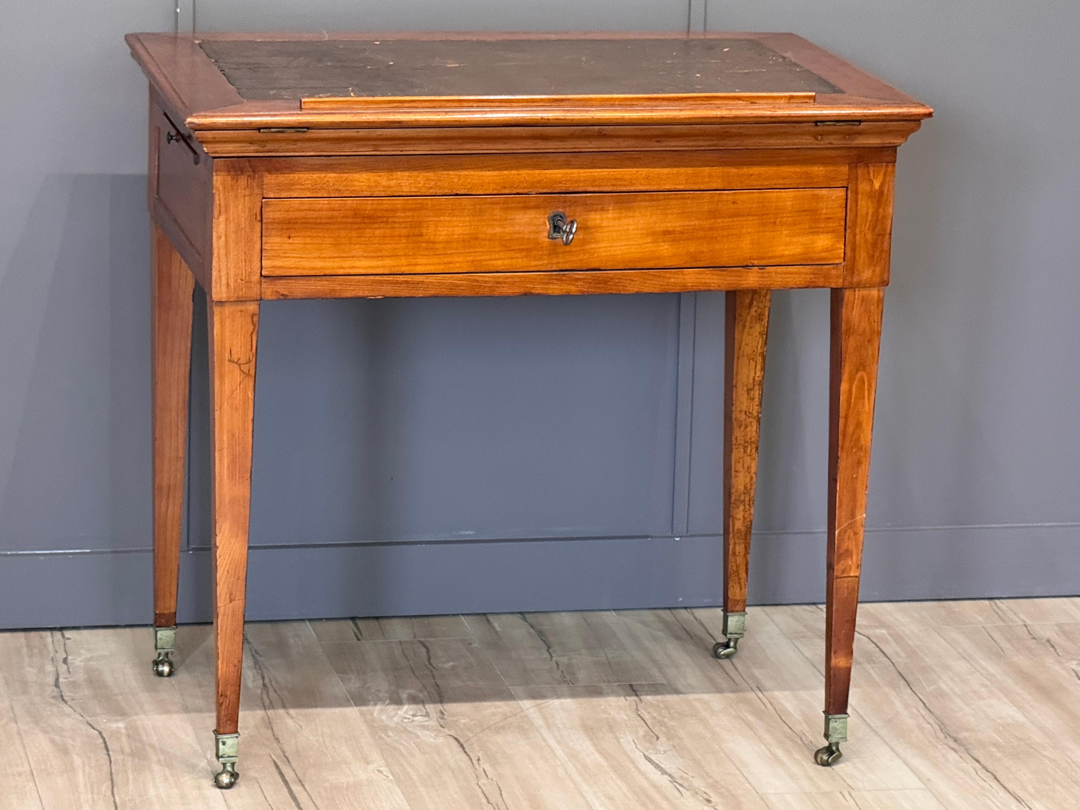 Louis XVI French Fruitwood Architect’s Table In Good Condition For Sale In Charlottesville, VA
