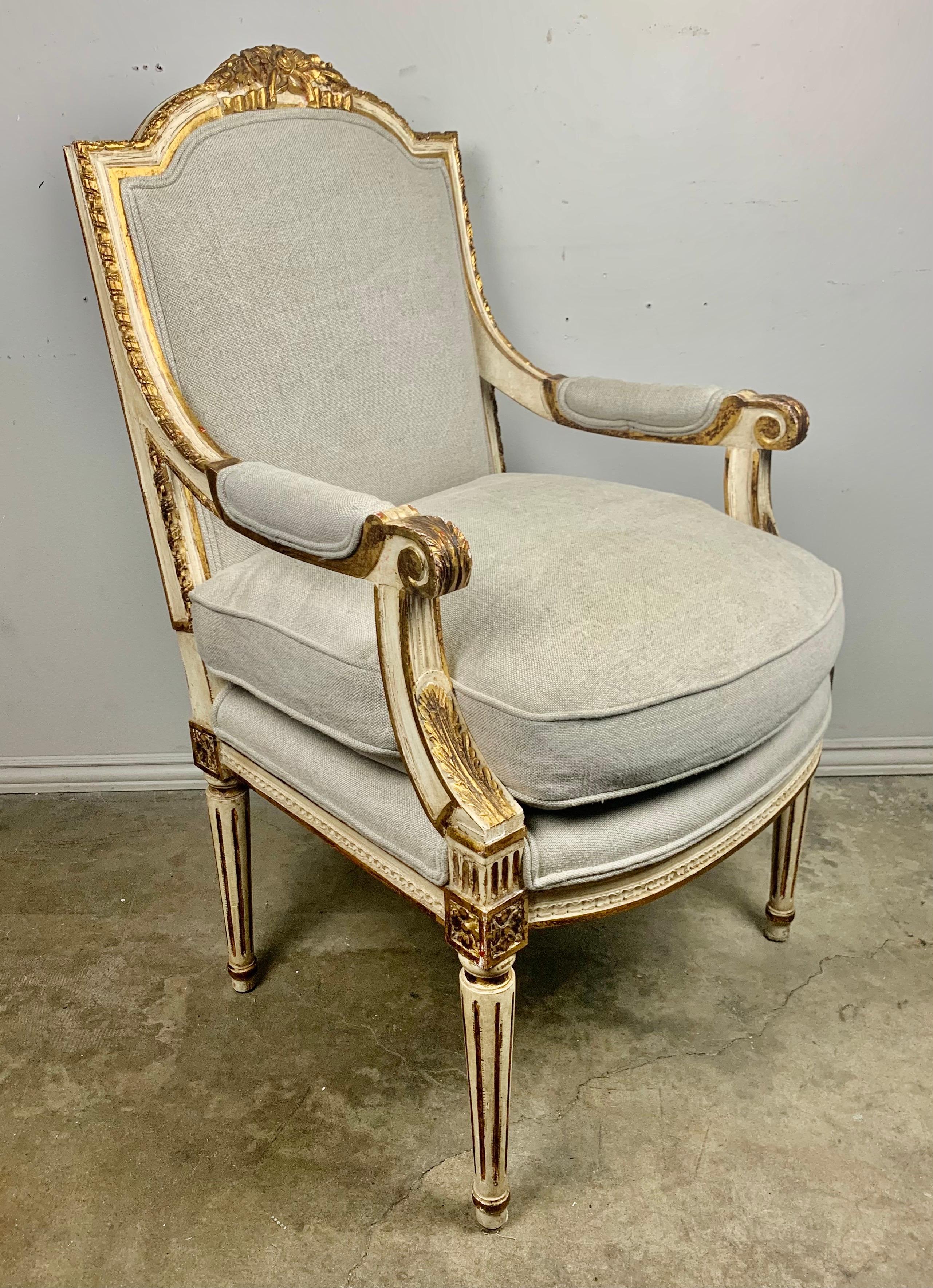 Louis XVI French Painted and Parcel-Gilt Armchairs, circa 1930s 7