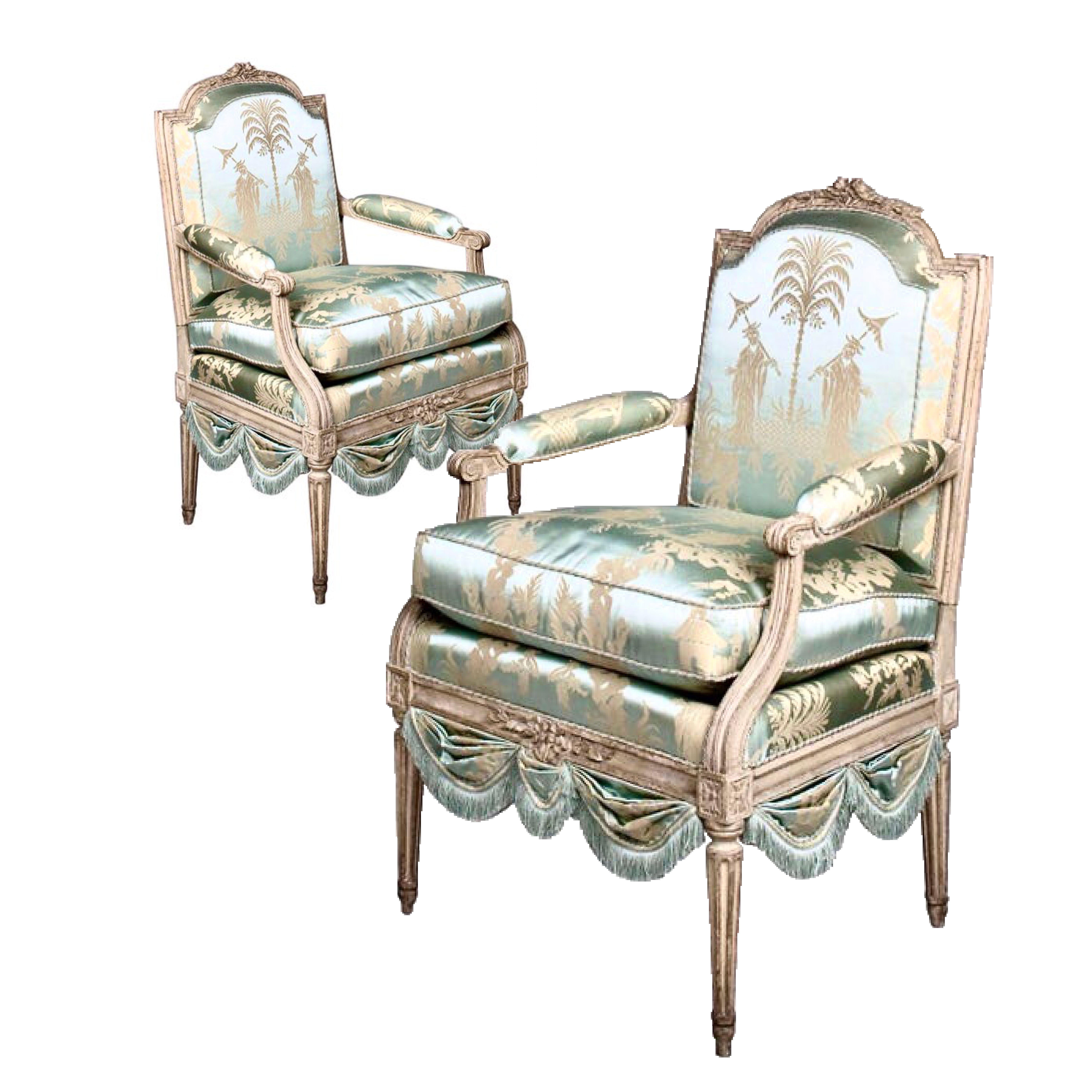 Louis XVI French Silk Armchair, Claude II Sené, Fauteuil a la Reine, 1780-1783 In Good Condition In Brooklyn, NY