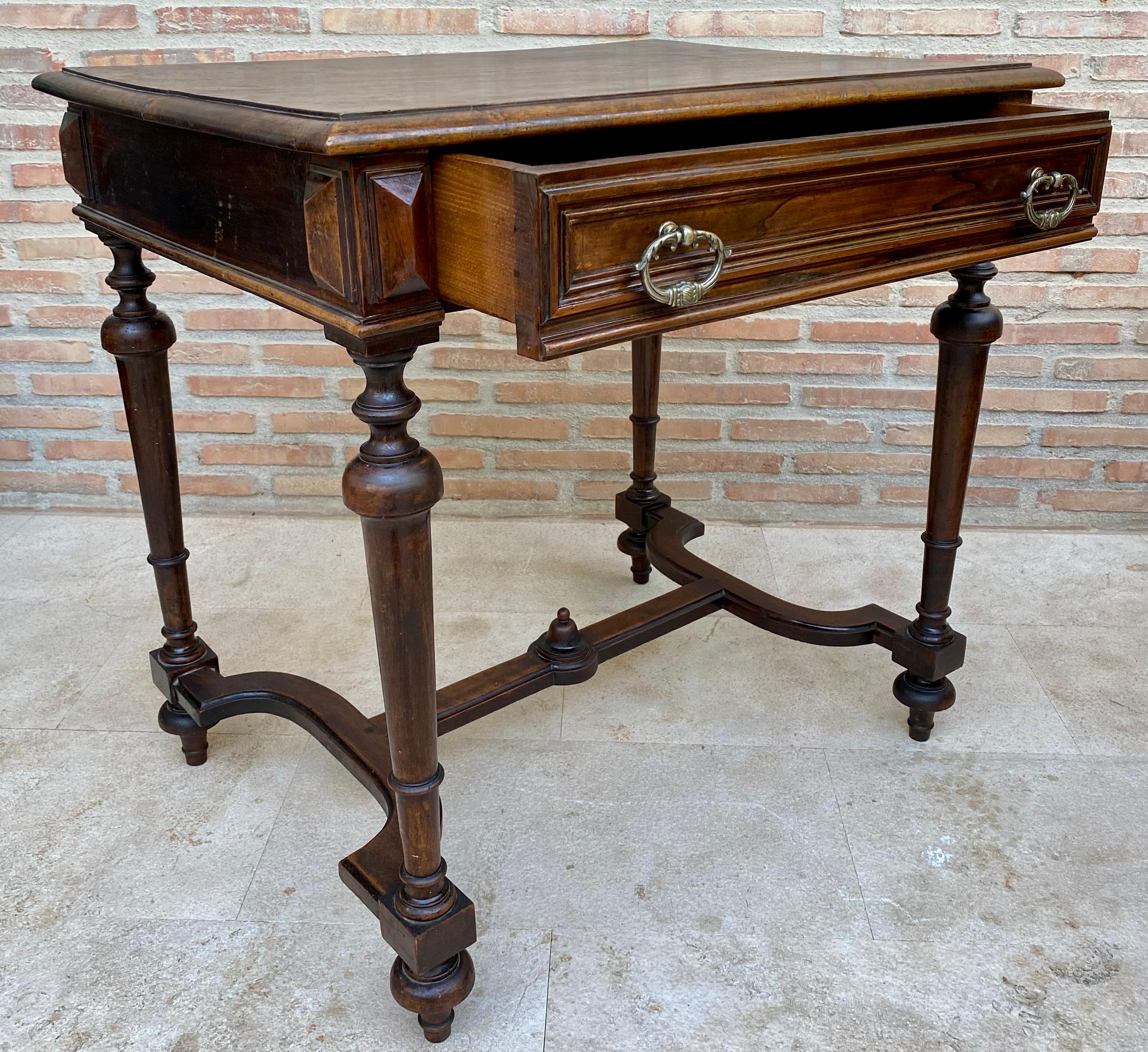 Louis XVI French Walnut Side Table with drawer, 1920s For Sale 1