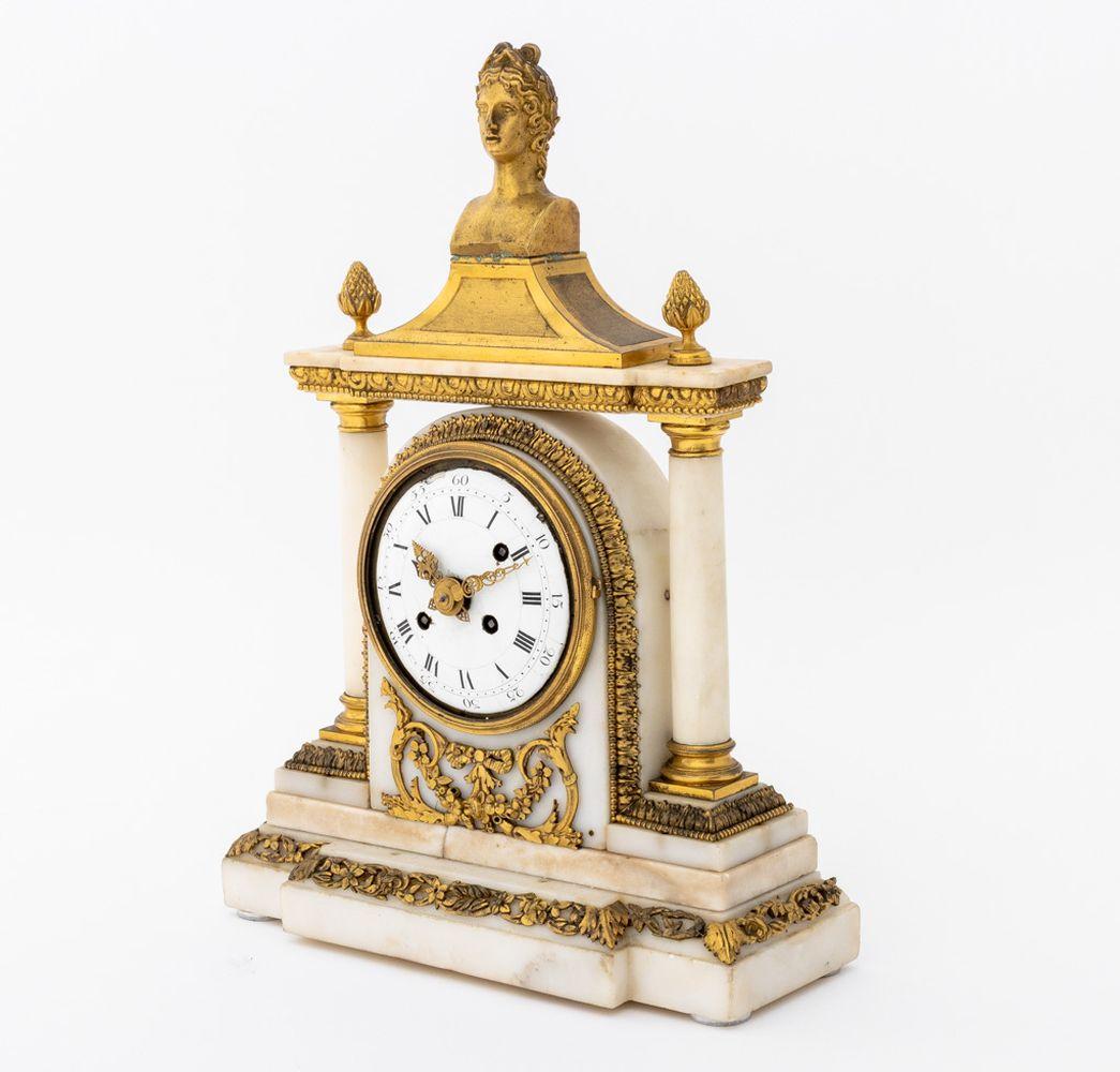 Louis XVI Gilt Bronze and Marble Mantel Clock For Sale 1