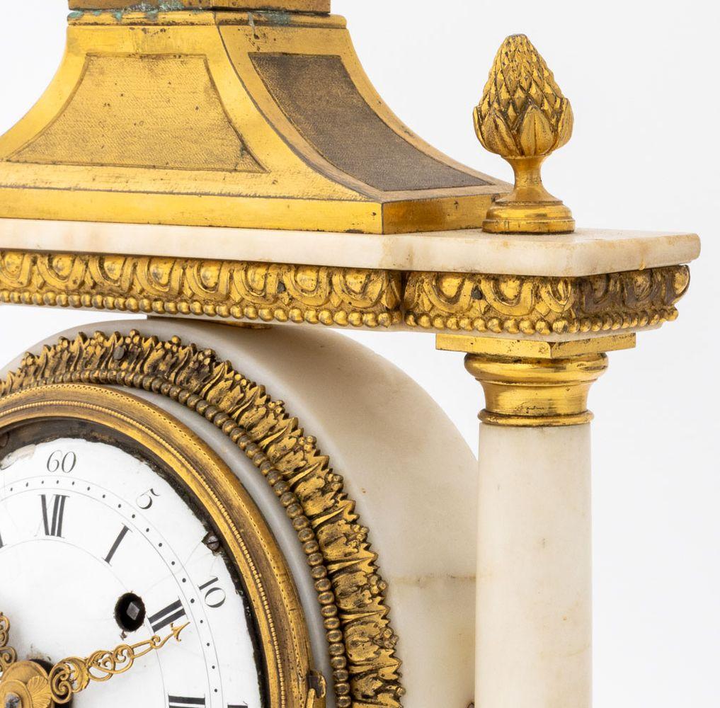 Louis XVI Gilt Bronze and Marble Mantel Clock For Sale 3