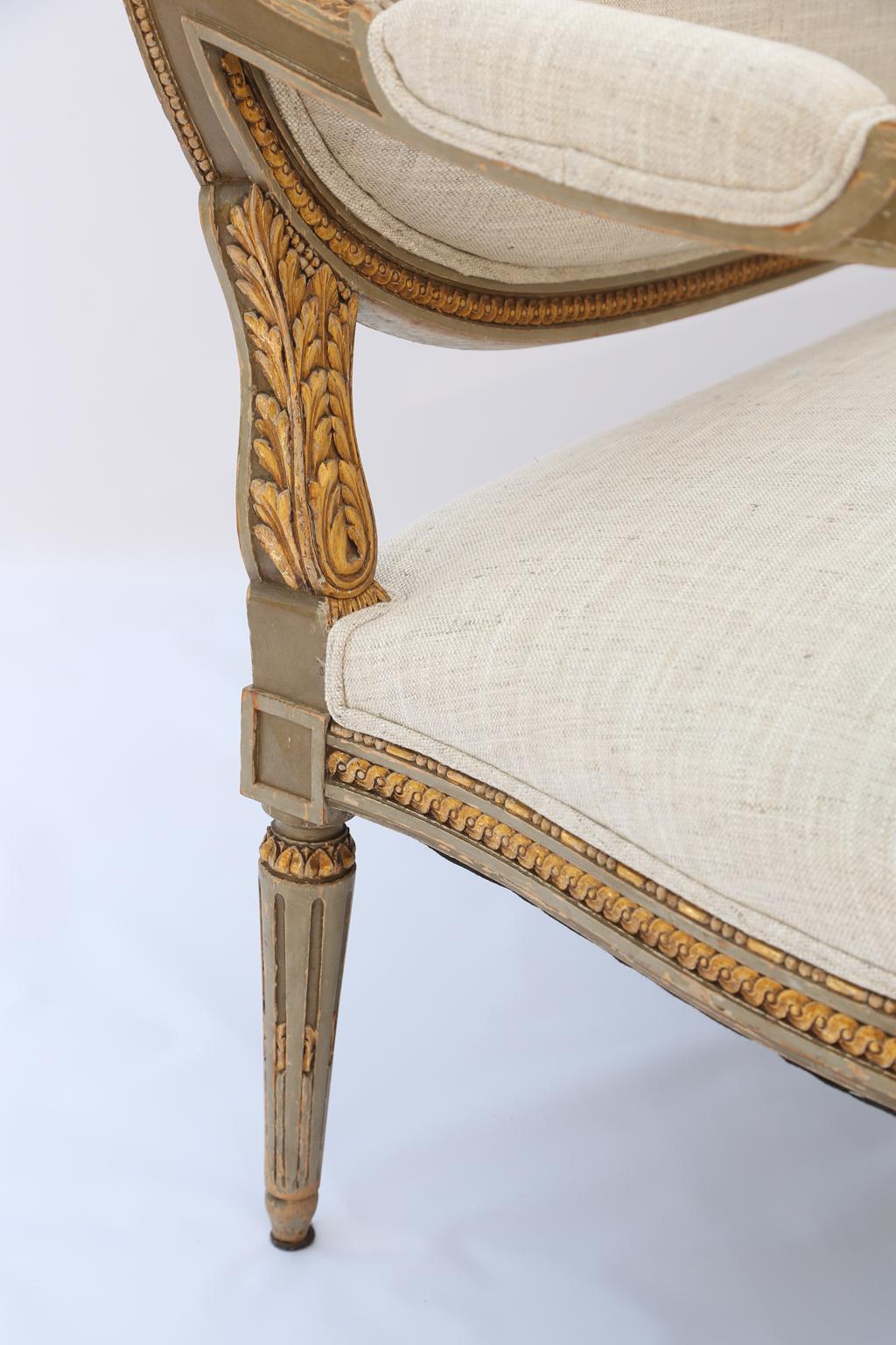 Louis XVI Giltwood 19th French Century Settee in Linen 1