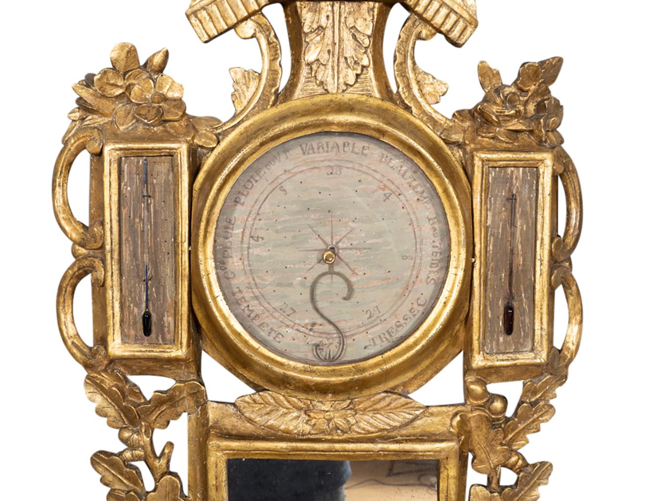 Peint à la main Baromètre Louis XVI en bois doré en vente