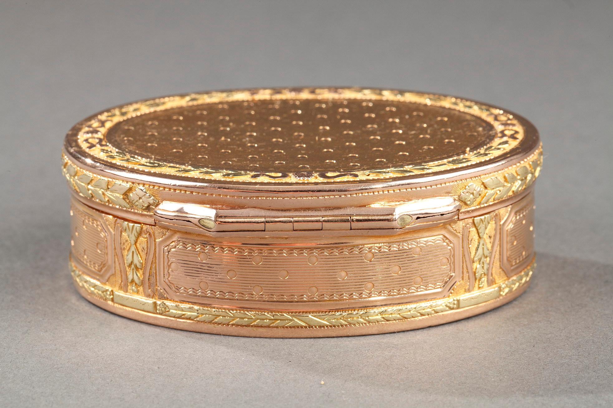 Louis-XVI-Goldkassette für Damen oder Herren im Angebot