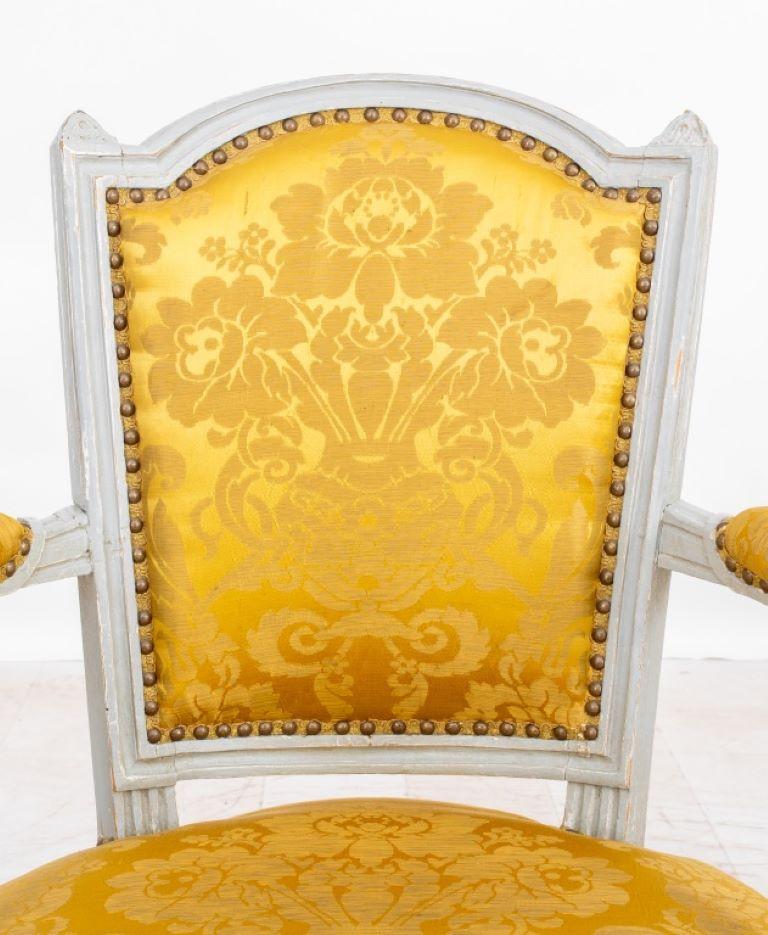 Louis XVI Gray-Painted Fauteuils, 1780s In Good Condition For Sale In New York, NY