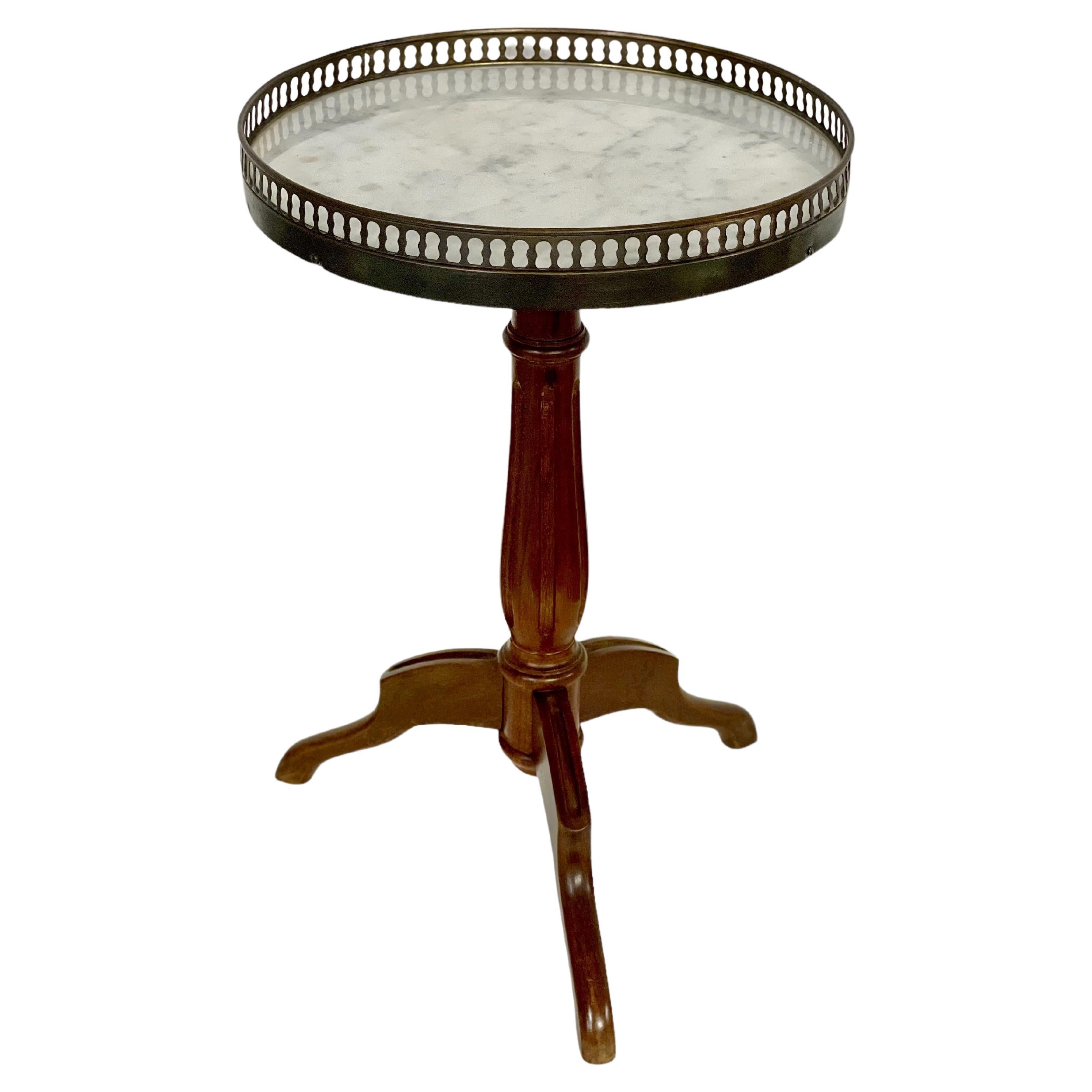  Louis XVI Guéridon Table with Marble Top For Sale