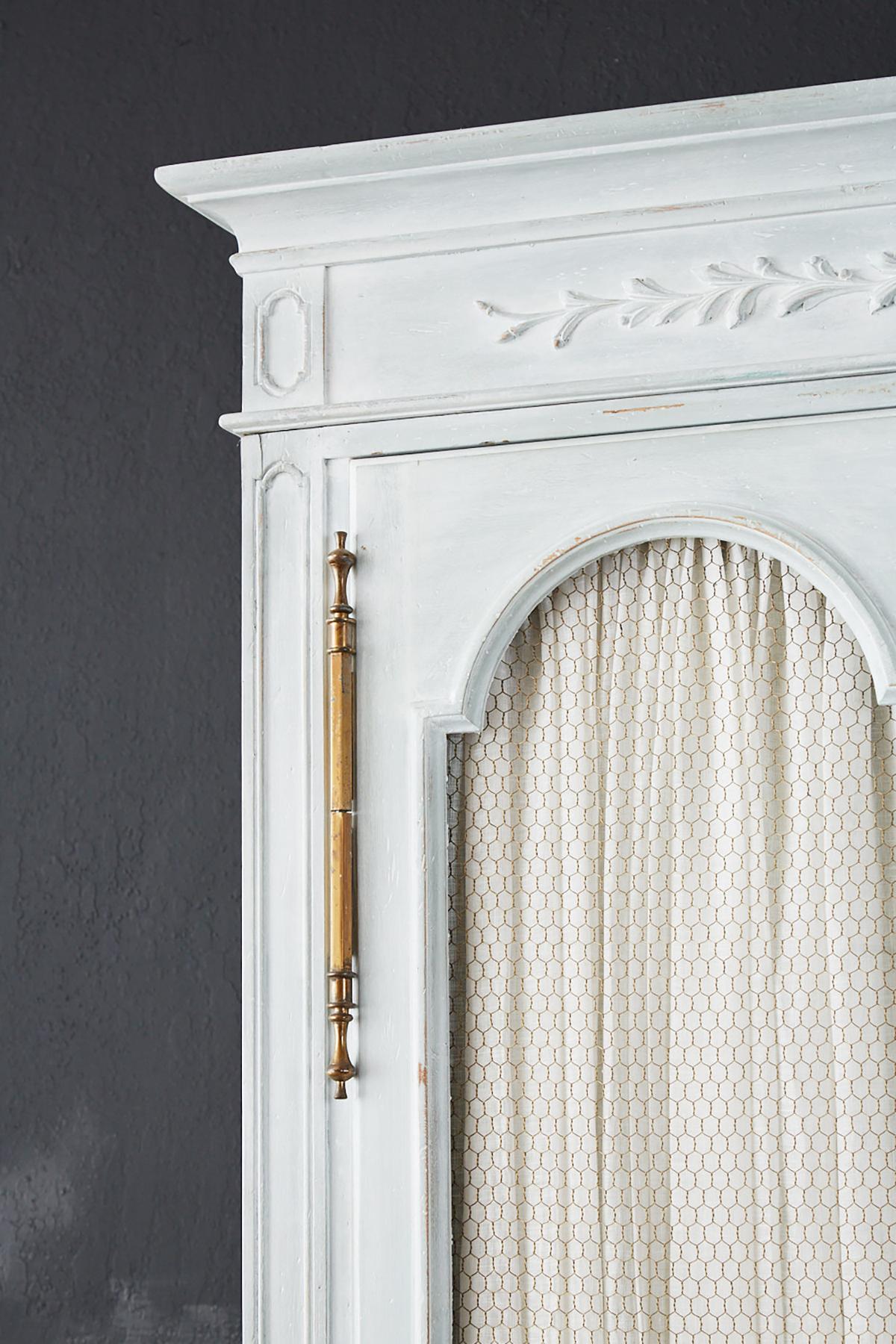 Louis XVI Gustavian Style Painted Wardrobe Armoire In Good Condition In Rio Vista, CA
