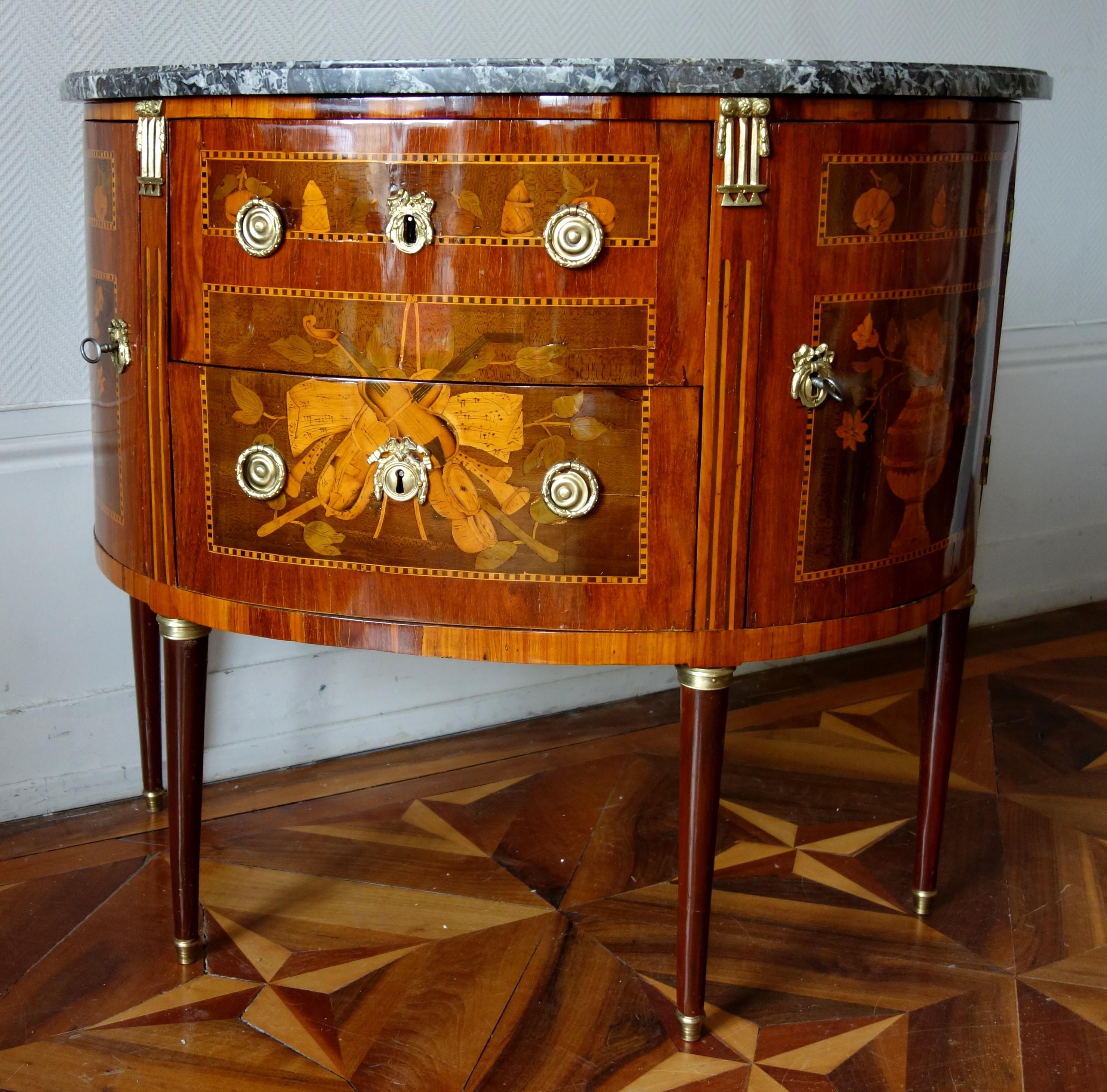 Louis XVI Half-Moon Marquetry Commode / Chest of Drawers, Stamped - 18th Century 5