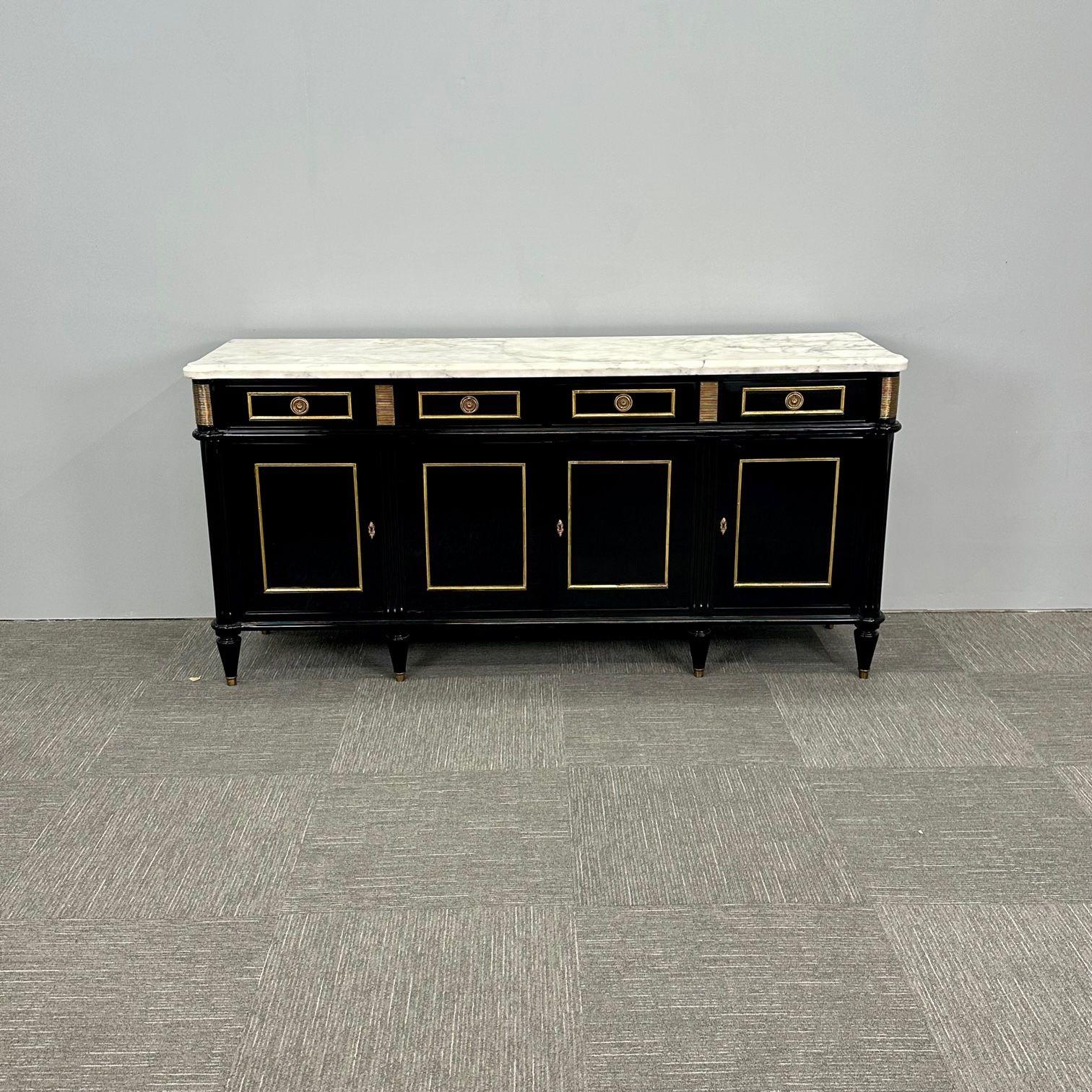 Louis XVI Hollywood Regency Black Lacquer Sideboard / Credenza, Bronze Mounted In Good Condition In Stamford, CT