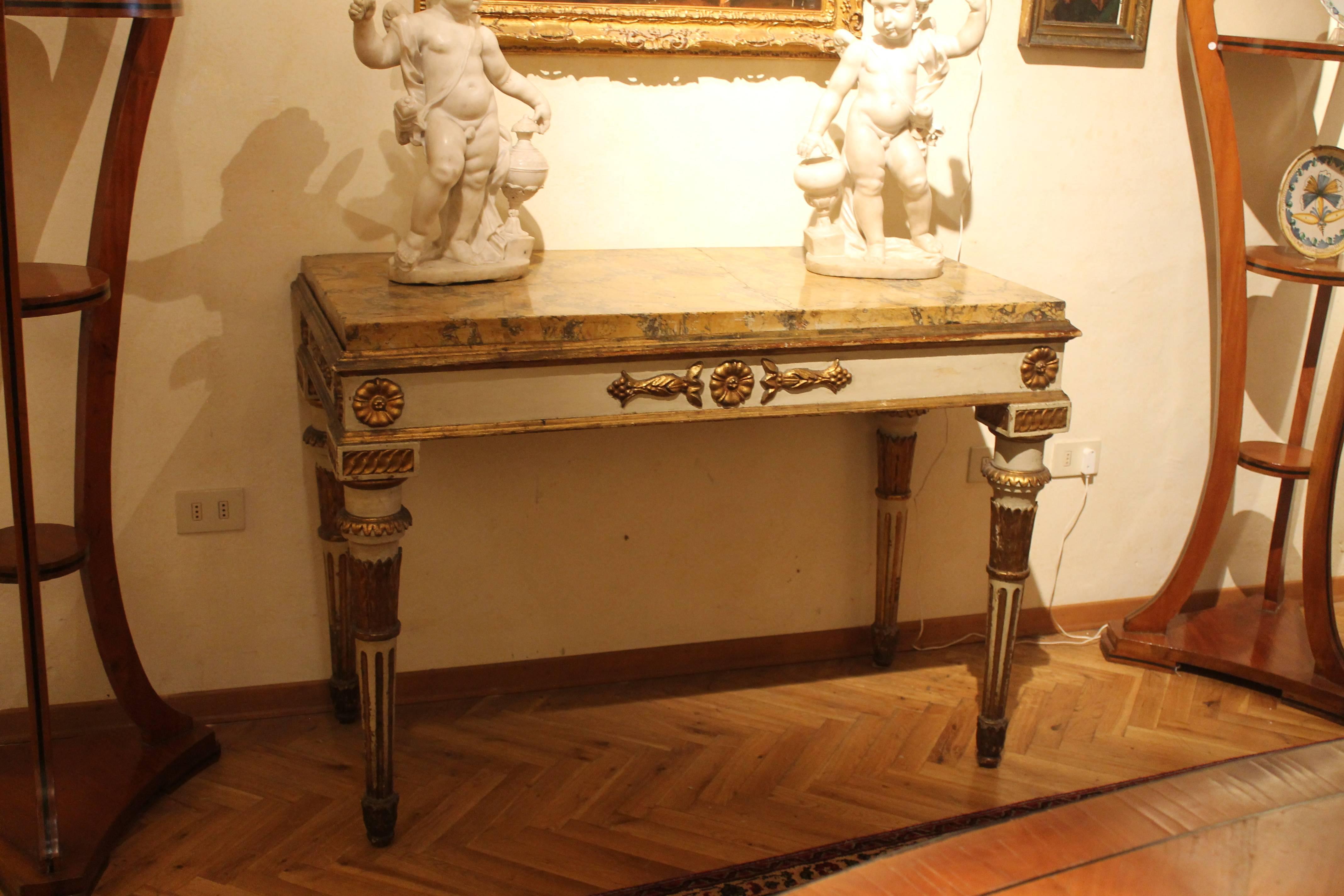 Louis XVI Italian White Lacquer and Giltwood Console Scagliola Siena Marble Top For Sale 12